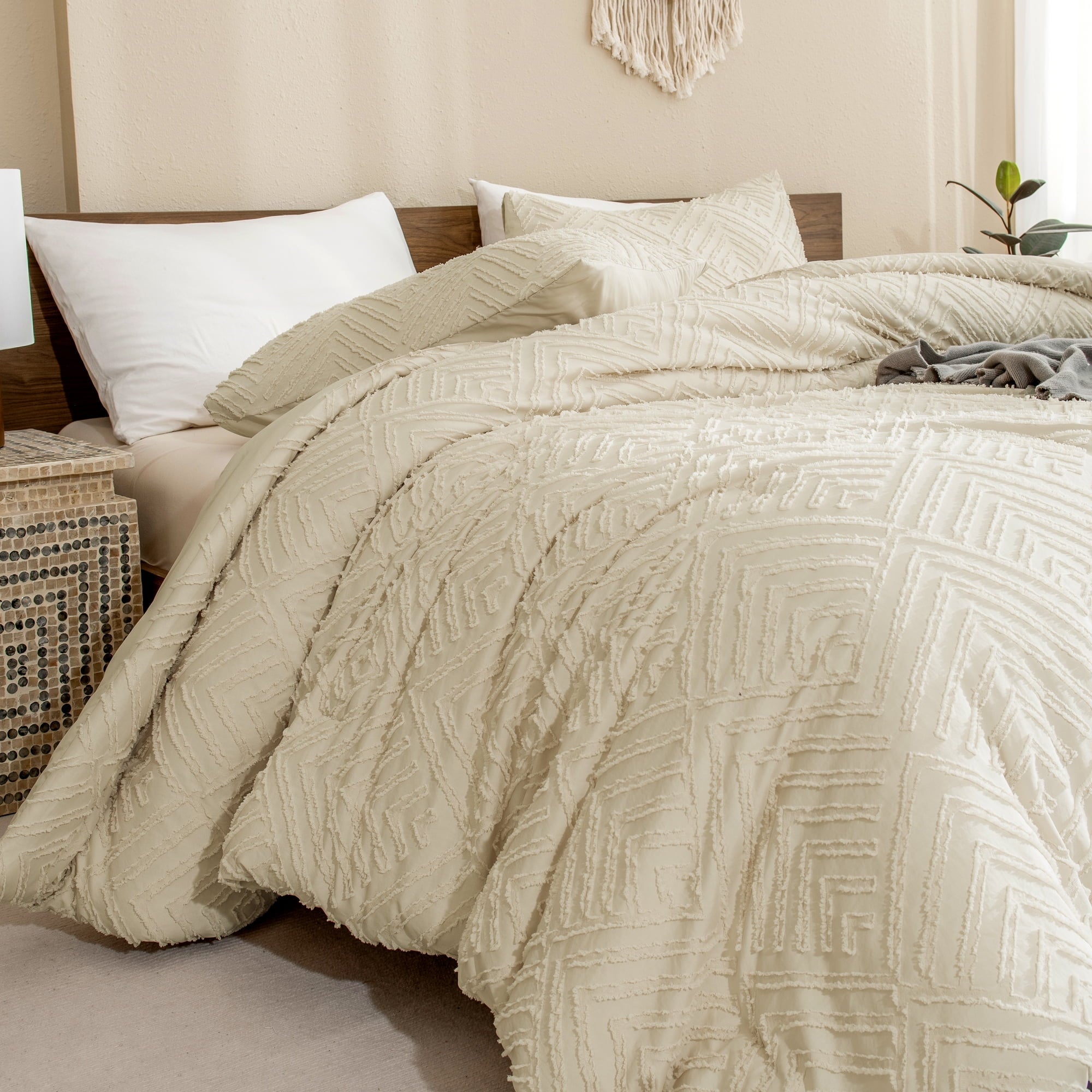 Heavyweight Warmth King Size Comforter Sets Beige - 3 Pieces Cream Boho Bedding Comforter Set for King Bed - Soft Fluffy Tufted Textured... - Cloud-Like Soft Lightweight Bed Comforter Detail