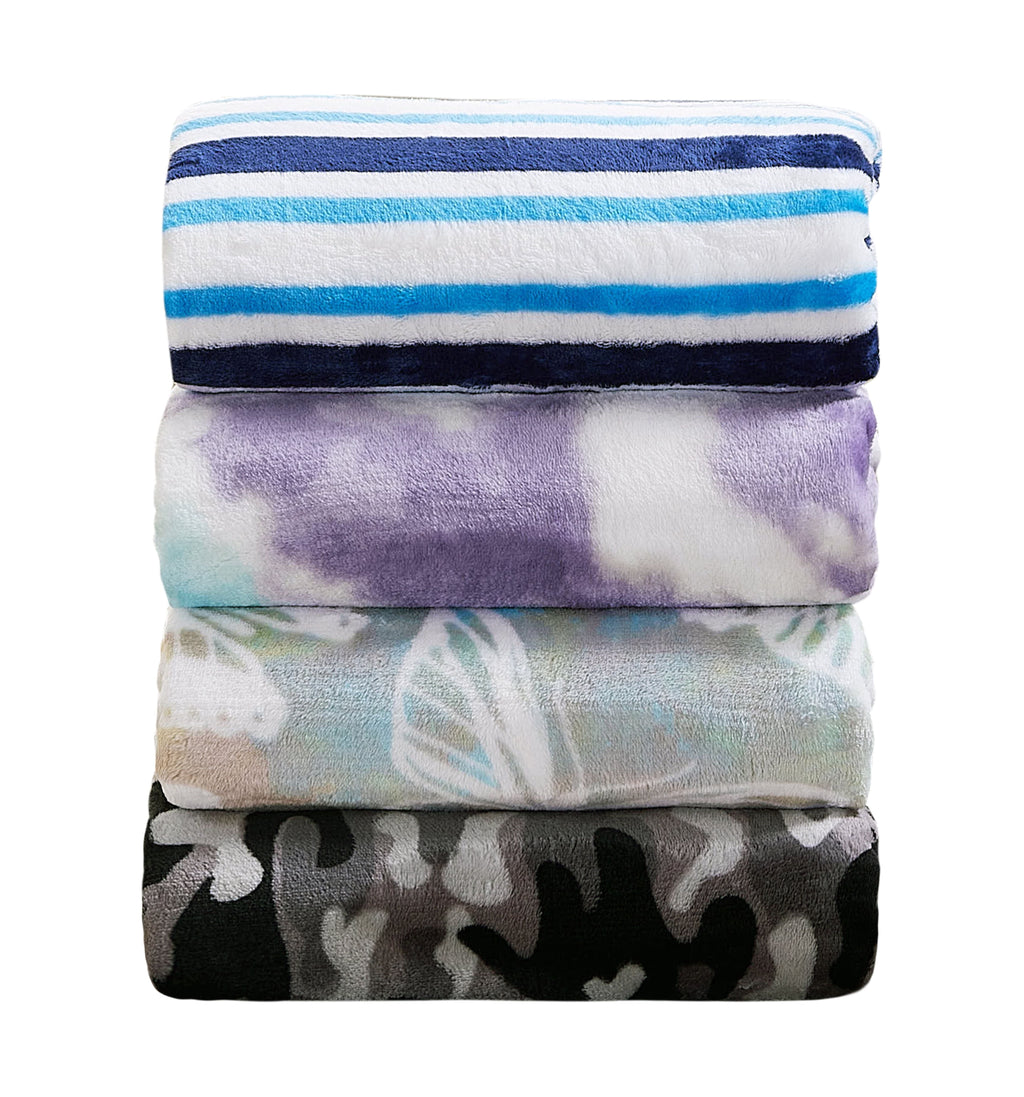 Super Soft Flannel Blue Stripes XL Oversized Throw Blanket, 72 x 50 inches, Great for a Kids Bedroom, Super Soft and Cozy - Lightweight Plush Warm Blanket for All Seasons Detail