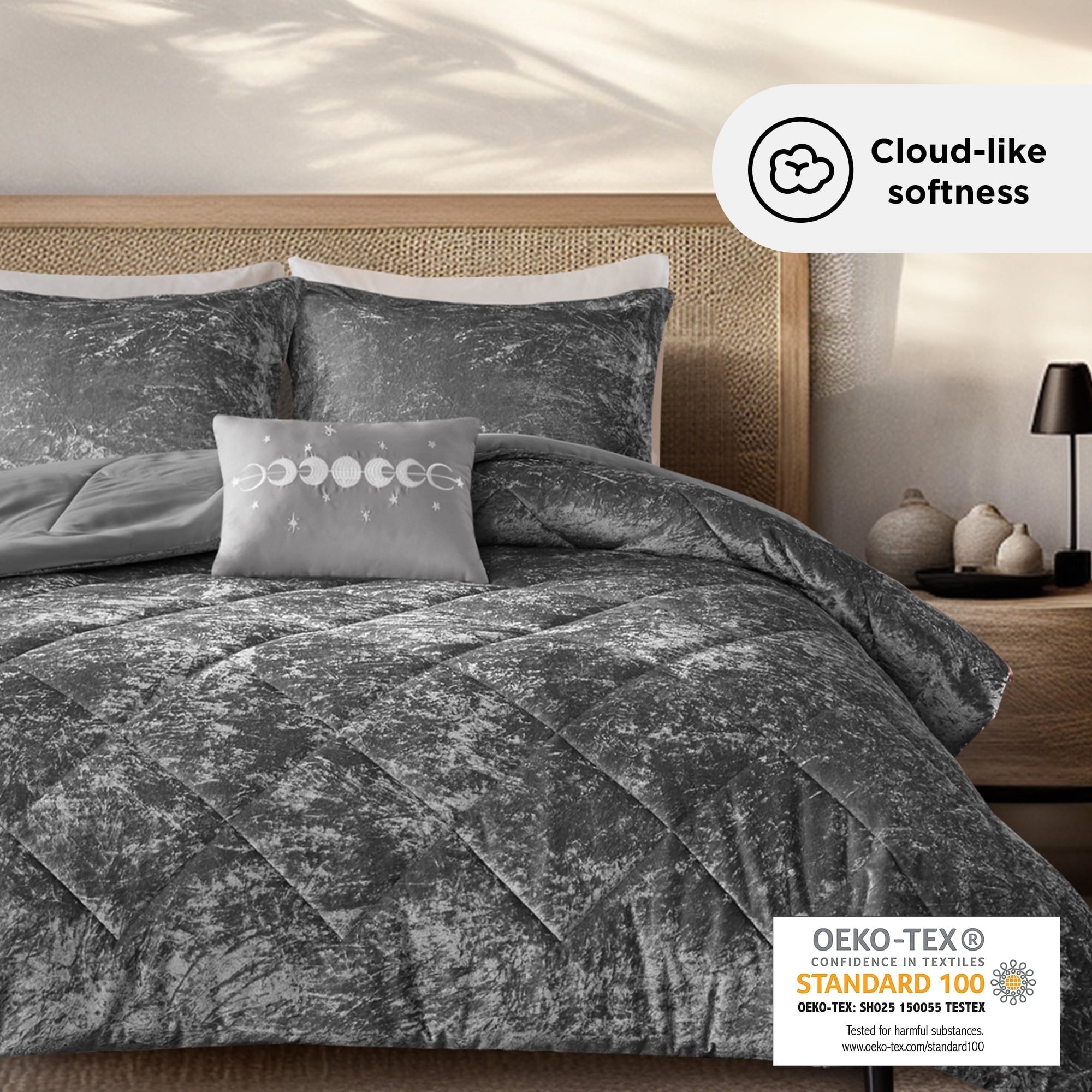 All-Season King/Cal King Size Comforter Sets, Velvet Bedding Comforter Set for All Seasons, Grey Bedding Set with Decor Pillow, ... - Luxurious Quilted Duvet Cover Set Detail