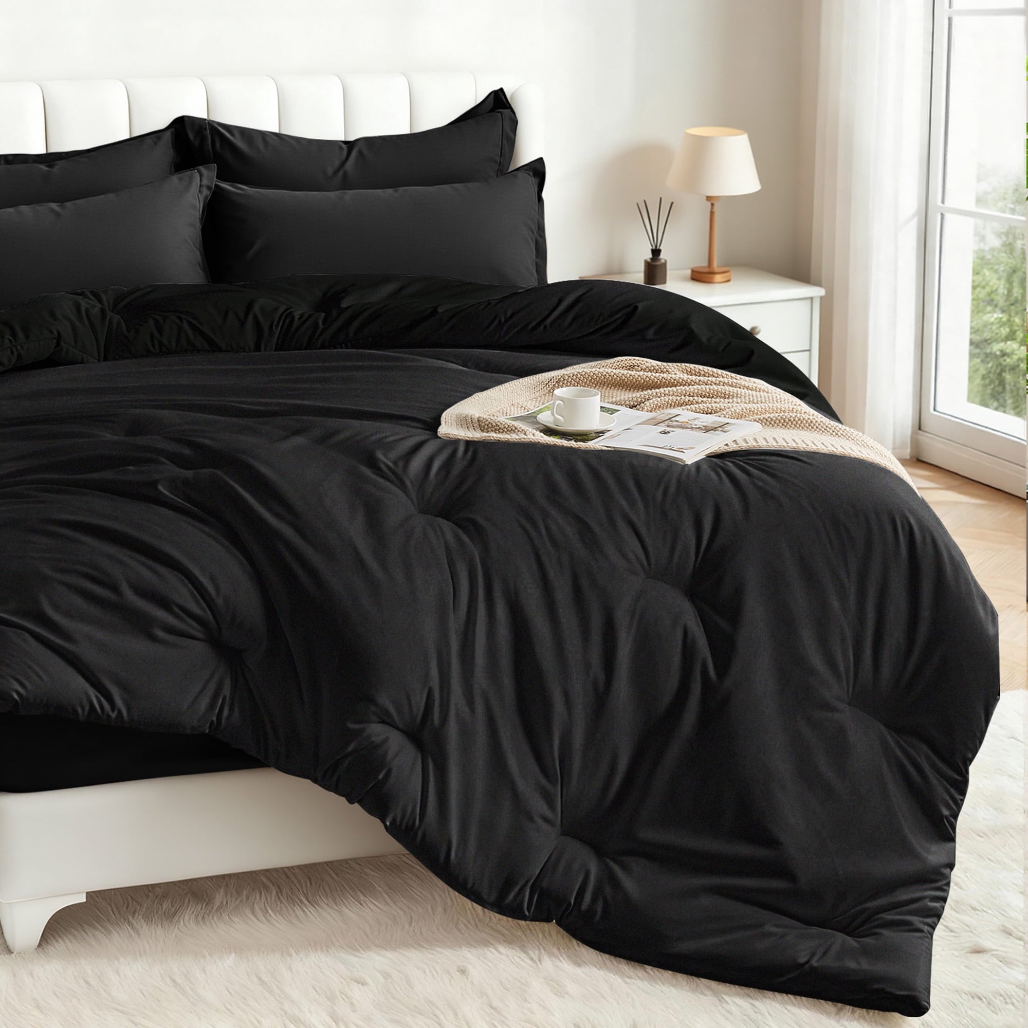 All-Season 5-Piece Bed in Bag - Twin Size Comforter Sets, Pillowcases & Sheet Collection for Cozy Bedding Sets Black - All-Season Down Alternative Comforter Insert Detail