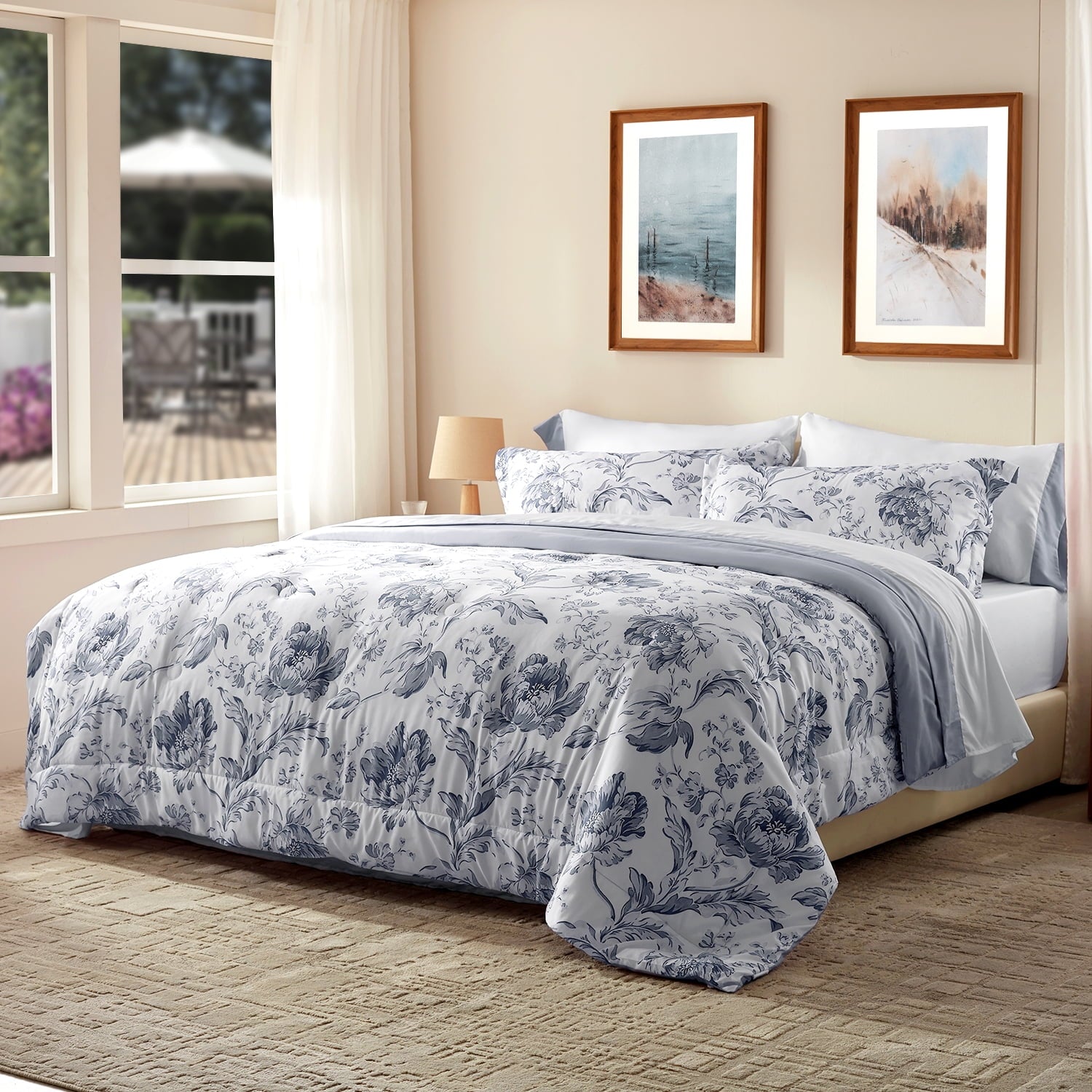 Fluffy Down Alternative Queen Comforter Sets,7-Pieces Reversible Bedding Sets,Bed in a Bag with Comforter,Flat Sheet and Fitted Sheet,Pillowc... - All-Season Down Alternative Comforter Insert Detail