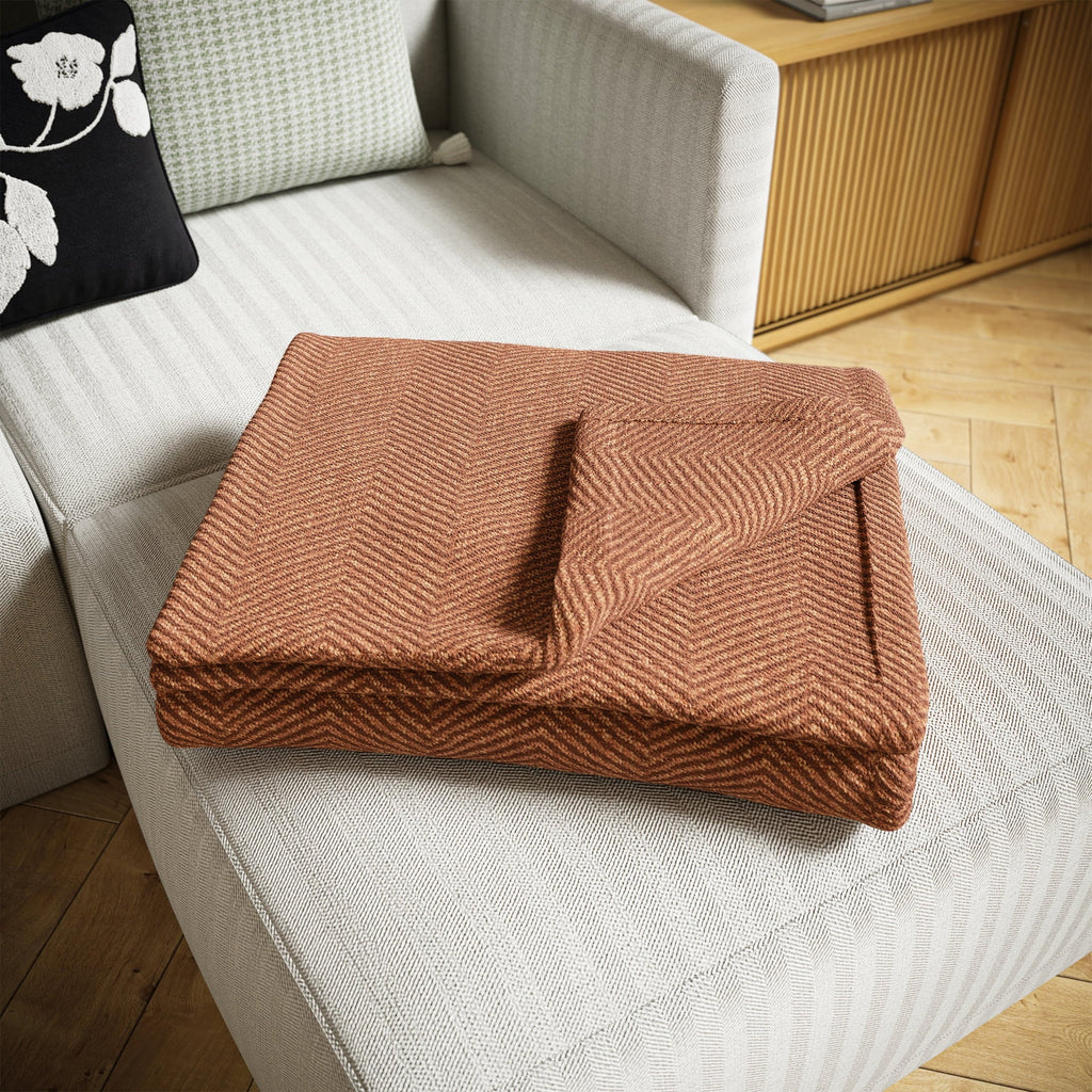 Lightweight Warm Beautiful Rust Woven Herringbone Throw , 50" x 60" - Super Soft Reversible Sherpa Flannel Blanket Detail