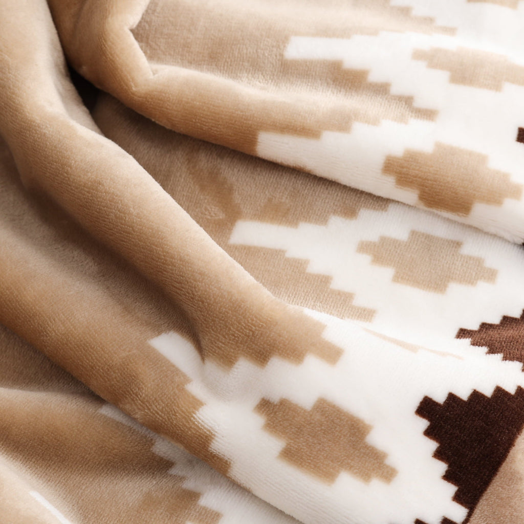 Reversible Sherpa Printed Velvet Plush Reverse to Faux Fur Super Soft Throw Blanket, Oversized, Linder Border Beige - Cozy Fleece Throw Blanket for Couch & Bed Detail