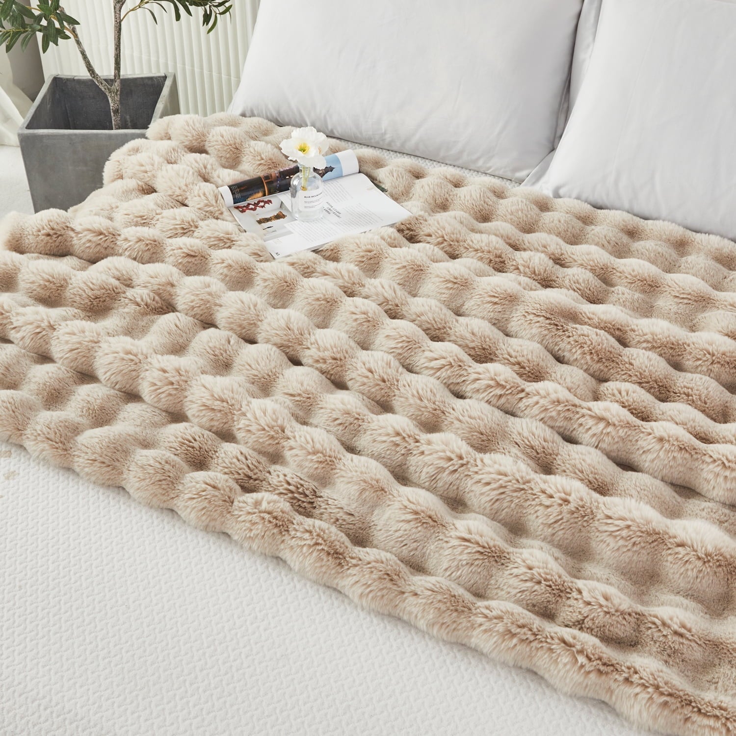 Cozy Fleece Taupe Faux Fur Bubble Blankets for Couch Chair Sofa Luxury Fluffy Thick Bubble Throw Blanket Furry Blanket Fuzzy Soft... - Luxury Knitted Decorative Throw Blanket with Fringes Detail