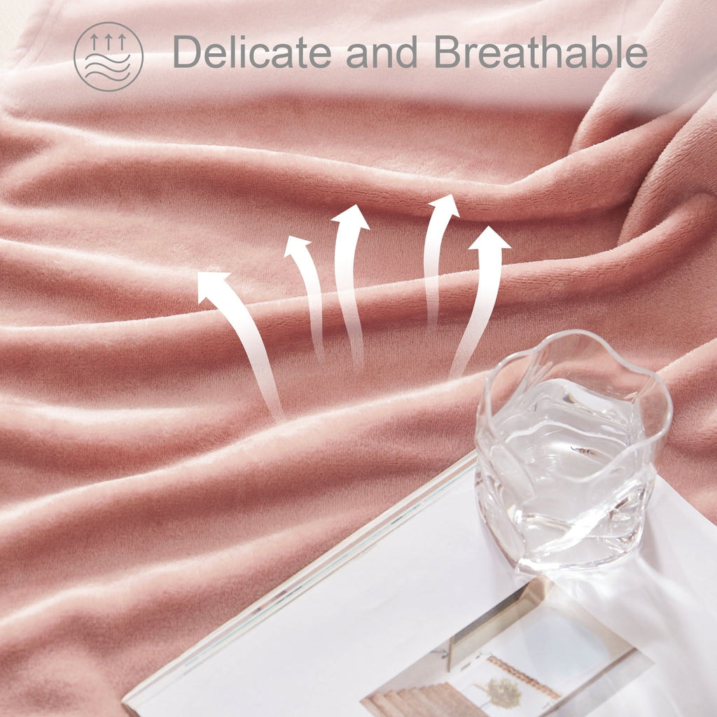 Reversible Sherpa Fleece Throw Blanket for Couch, Sofa, Super Soft and Warm Blankets, Pink Throw All Season Use, Cozy, Plush, Lightweig... - Super Soft Reversible Sherpa Flannel Blanket Detail