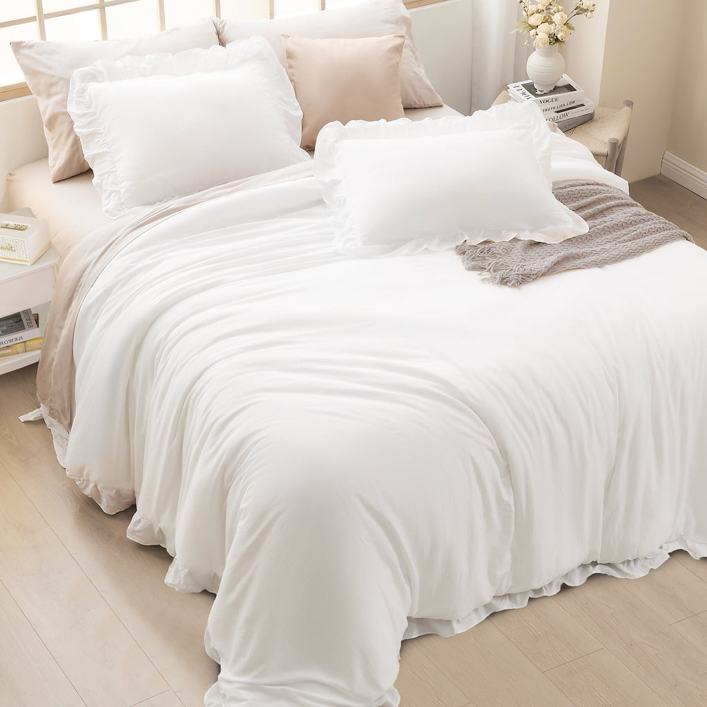 All-Season Queen Comforter Set White, 3 Pieces Soft Fluffy Farmhouse Ruffle Bedding Comforter Sets for Queen Bed, All Season Lig... - Luxurious Quilted Duvet Cover Set Detail