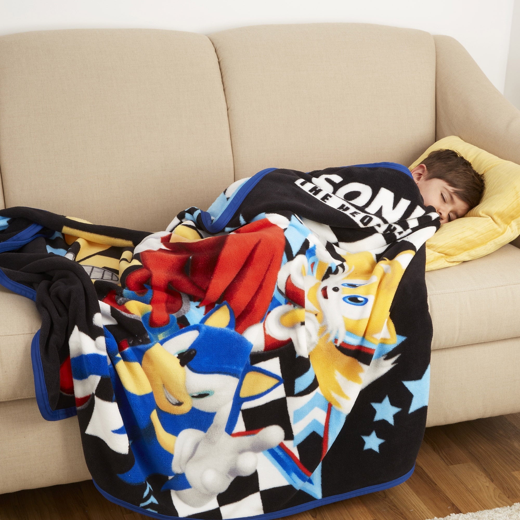 Lightweight Warm Kids Black Print Fleece Throw Blanket, 46 x 60 - Super Soft Reversible Sherpa Flannel Blanket Detail