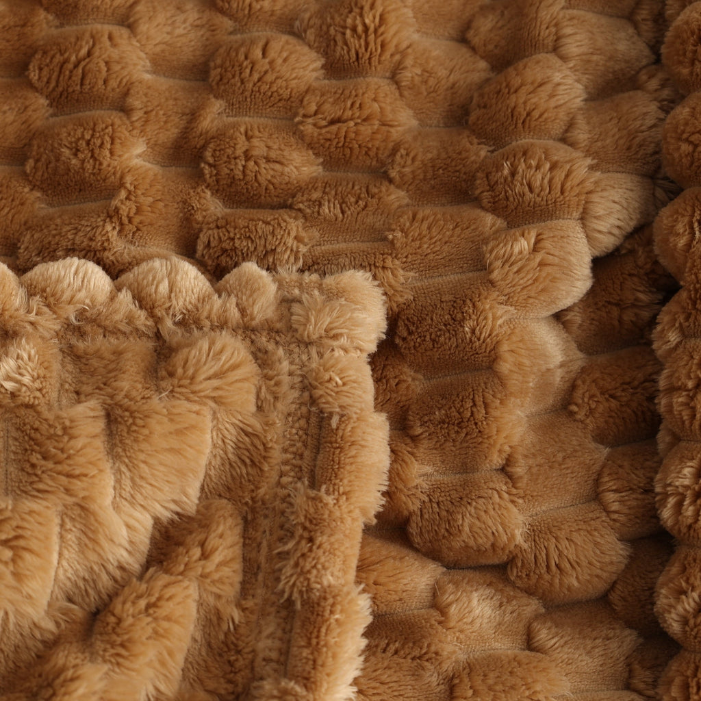 Reversible Sherpa Textured Velvet Plush Oversized Throw Blanket in Dark Caramel - Super Soft Reversible Sherpa Flannel Blanket Detail