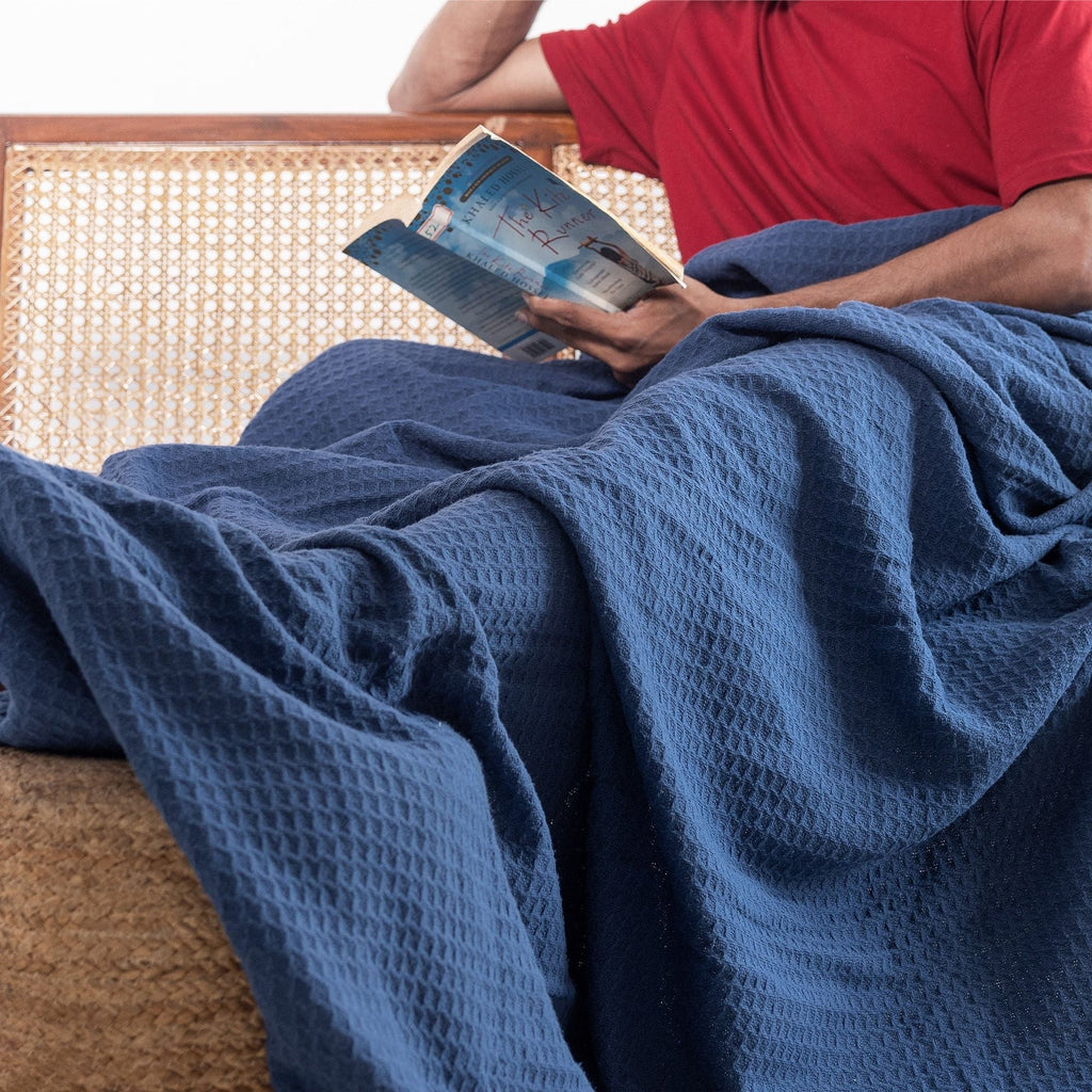 Cozy Fleece Twin Waffle Throw Blanket for Couch (68" x 92"), 100% Cotton Throw Blankets for Bed, Waffle Blanket for Bed (Navy) - Luxury Knitted Decorative Throw Blanket with Fringes Detail