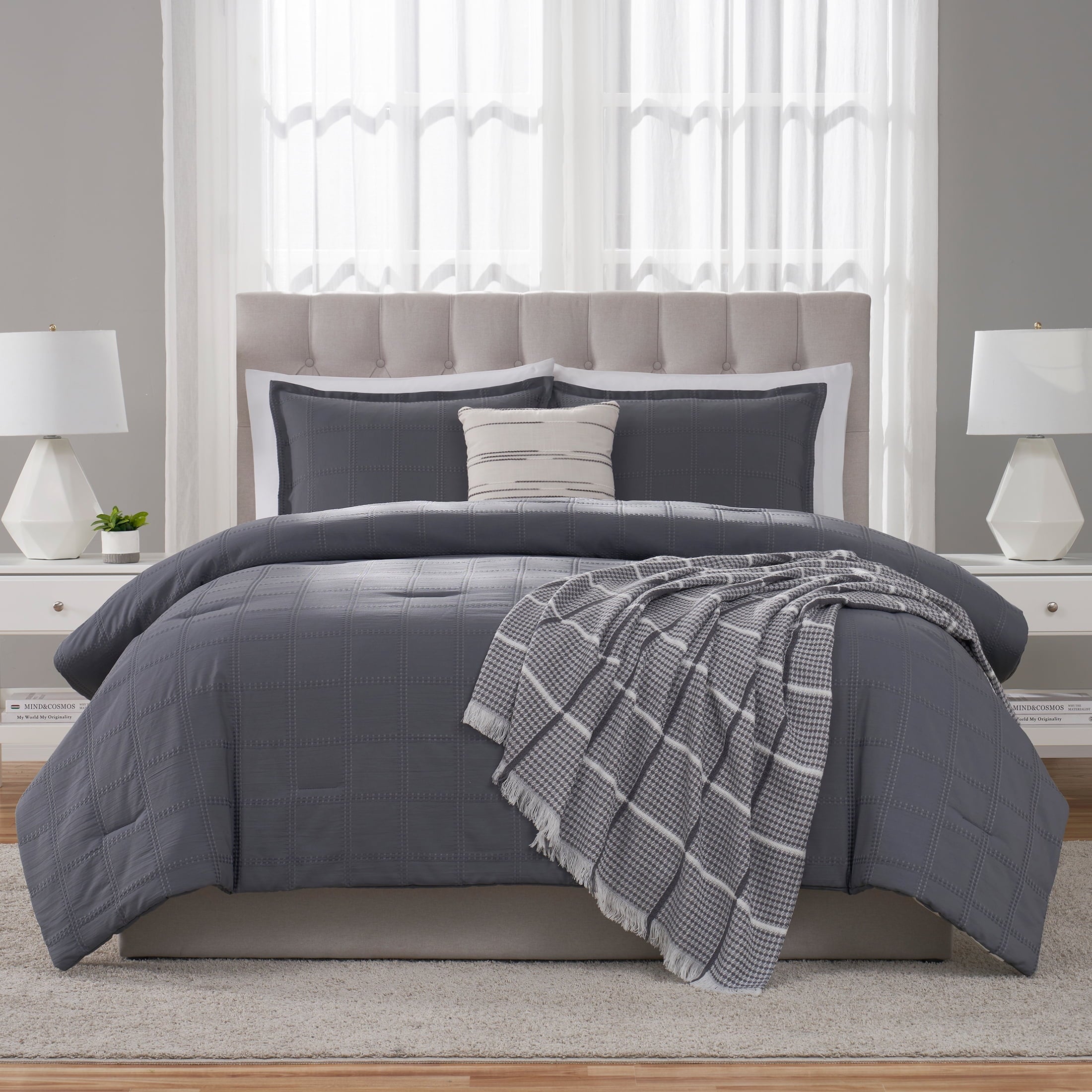Fluffy Down Alternative Full/Queen Comforter Set, All-Season, 5-Piece, Grey Waffle Check - Luxurious Quilted Duvet Cover Set Detail