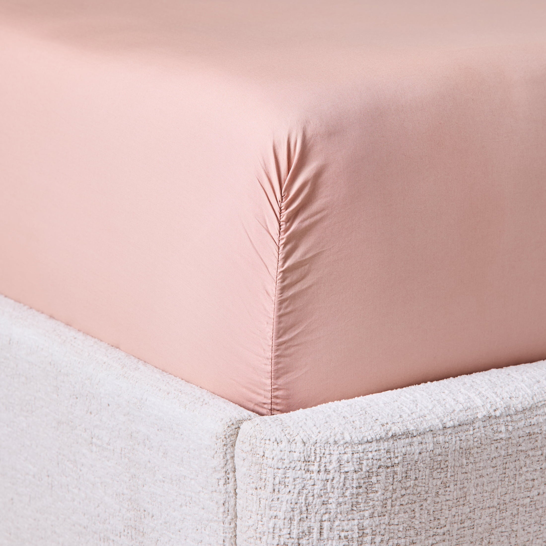 Premium Egyptian Cotton 300 Thread Count Cotton Percale 3-Piece Antique Blush Bed Sheet Set, Twin - Cooling Hotel Quality Bedding Sheets and Pillowcases Detail