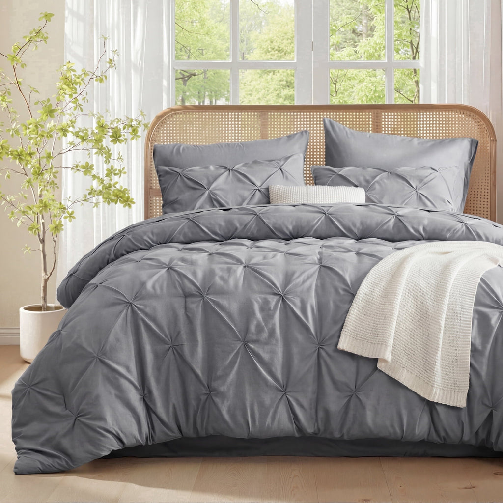Fluffy Down Alternative Queen Comforter Set Grey, Bed in a Bag Queen Size Bedding, 7 Pieces Pinch Pleat All Season Comforter - Cloud-Like Soft Lightweight Bed Comforter Detail