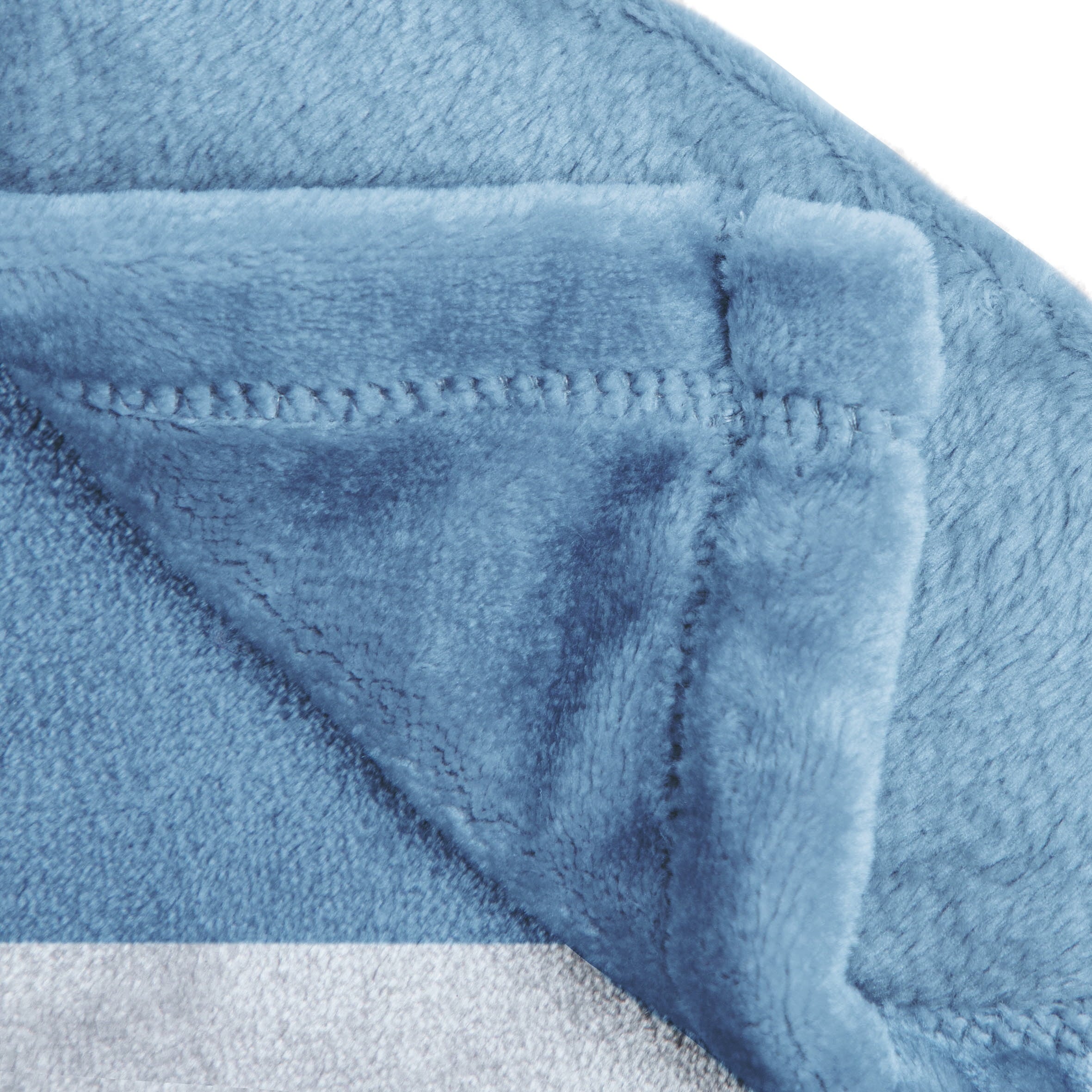 Lightweight Warm Silk Touch Kids Throw Blanket, 62" x 90", Blue, Polyester - Super Soft Reversible Sherpa Flannel Blanket Detail