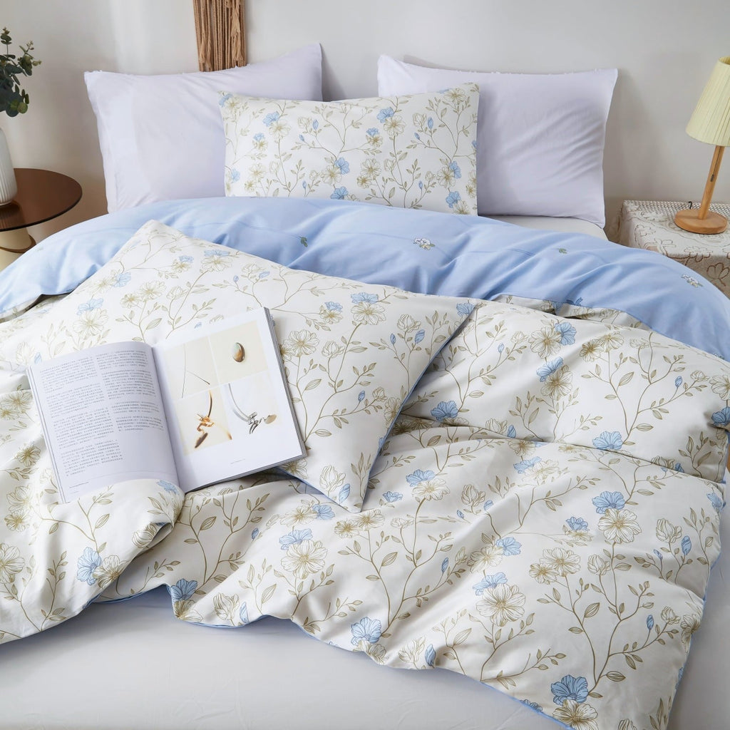 Luxurious Quilted Cotton Comforter Sets Queen Size, 3 Pieces Botanical Blue Floral Reversible Bedding Sets for Adults All Season - Hypoallergenic Ultra-Fluffy Quilt for Winter Detail