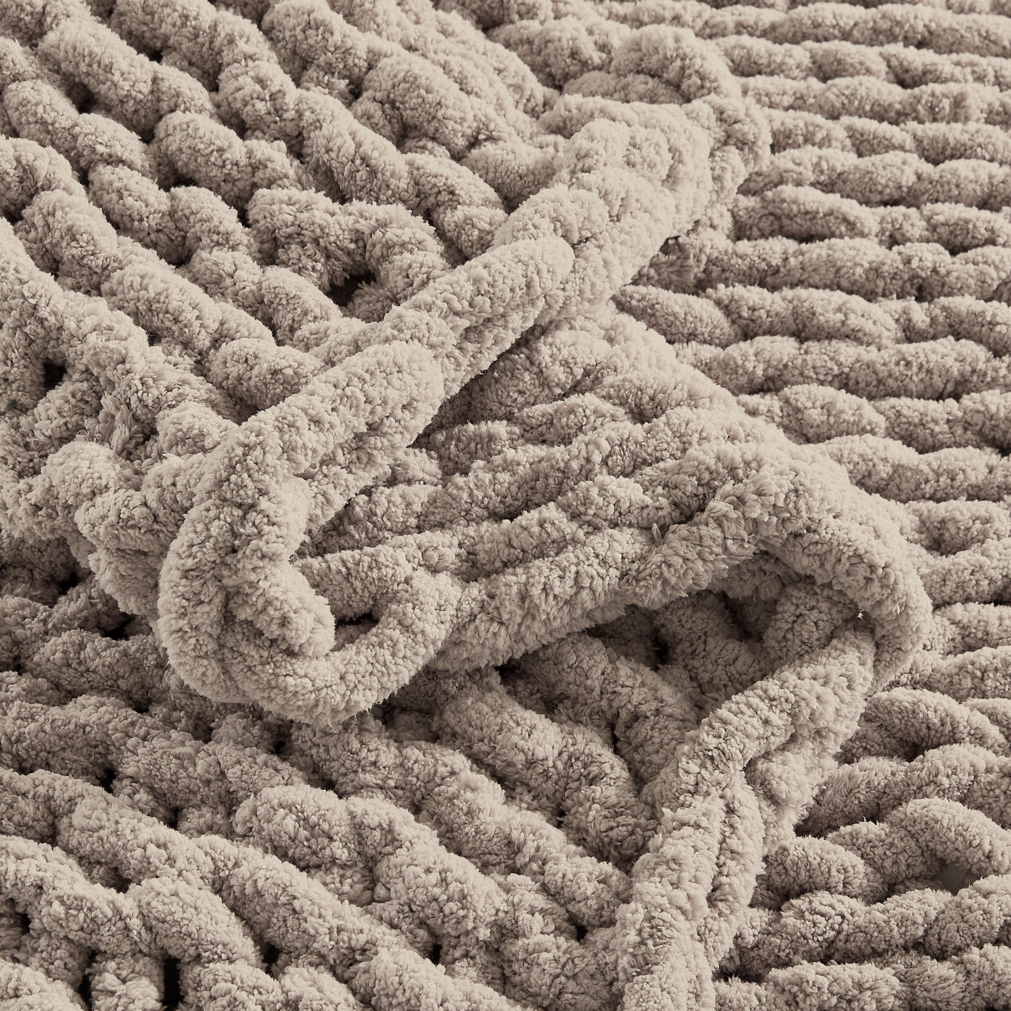 Lightweight Warm Chunky Knit Throw Blanket Handmade Soft Throws for Couch Sofa Bed, 50" x 60" Taupe - Luxury Knitted Decorative Throw Blanket with Fringes Detail