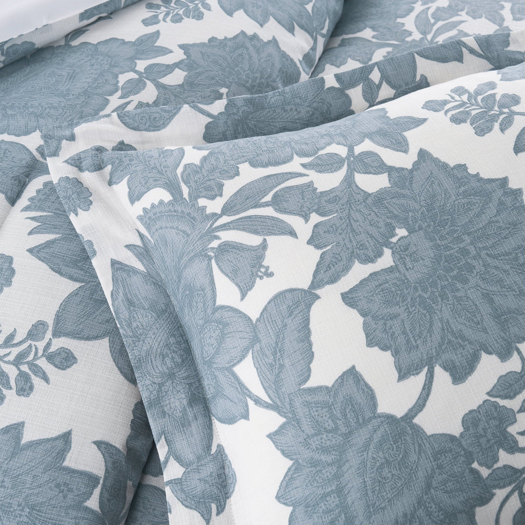 Heavyweight Warmth Veronica 3-Piece Blue Floral Cotton Slub Comforter Set, King - Luxurious Quilted Duvet Cover Set Detail