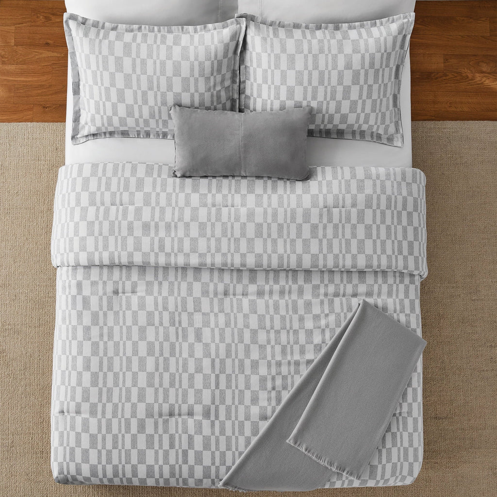 Fluffy Down Alternative Full/Queen Comforter Set, All-Season, 5-Piece, Soft Silver Check - All-Season Down Alternative Comforter Insert Detail