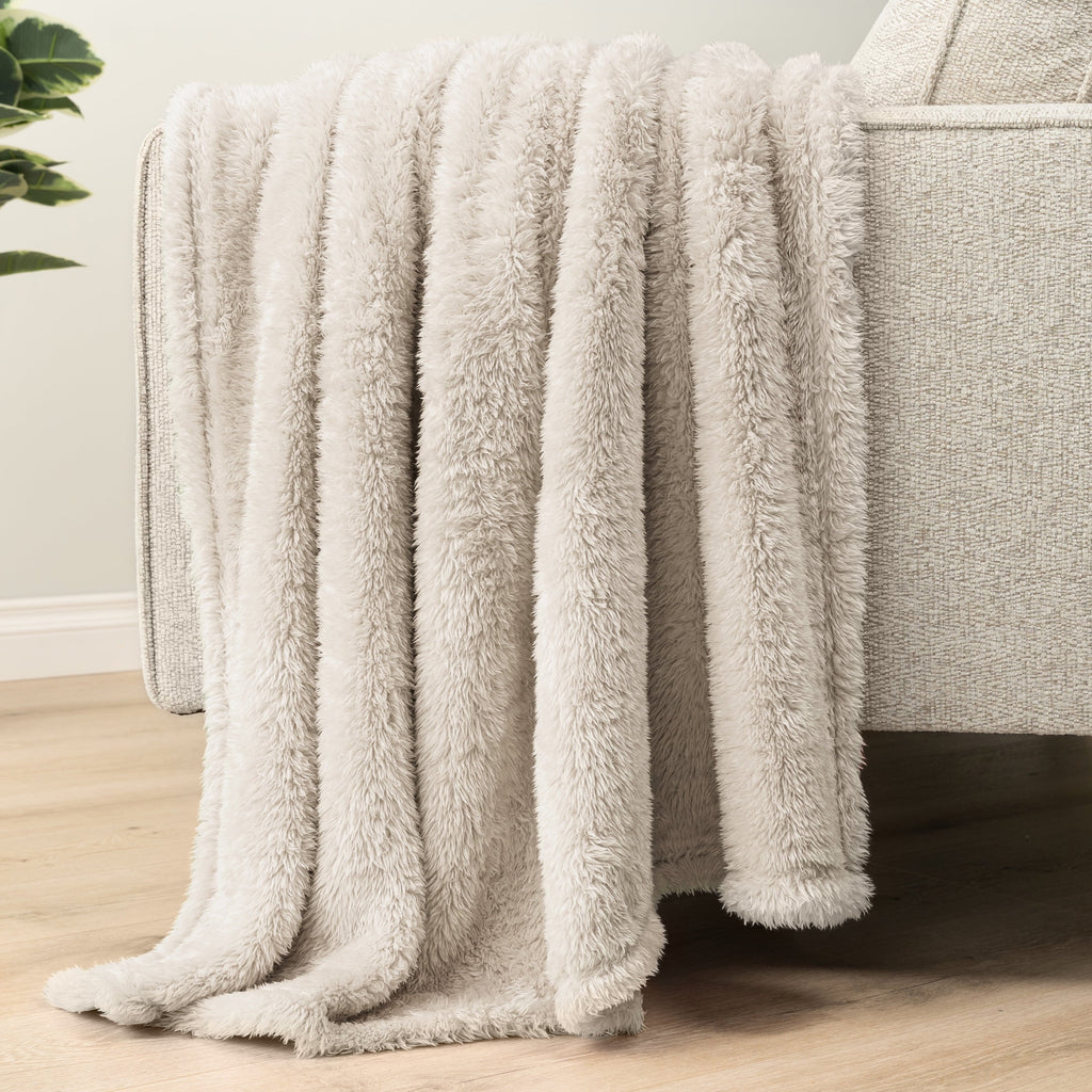 Cozy Fleece Sherpa Throw Blanket For Couch Sofa, Cream Beige Fluffy Warm Plush Blanket for Bed, Cozy Super Soft Lightweight Throw... - Super Soft Reversible Sherpa Flannel Blanket Detail