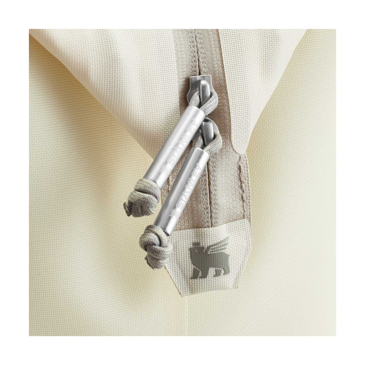Heavy-Duty Tote The All Day Julienne Mini Cooler D052R - Leak-Proof Insulated Mini Cooler Bag for Lunch Detail