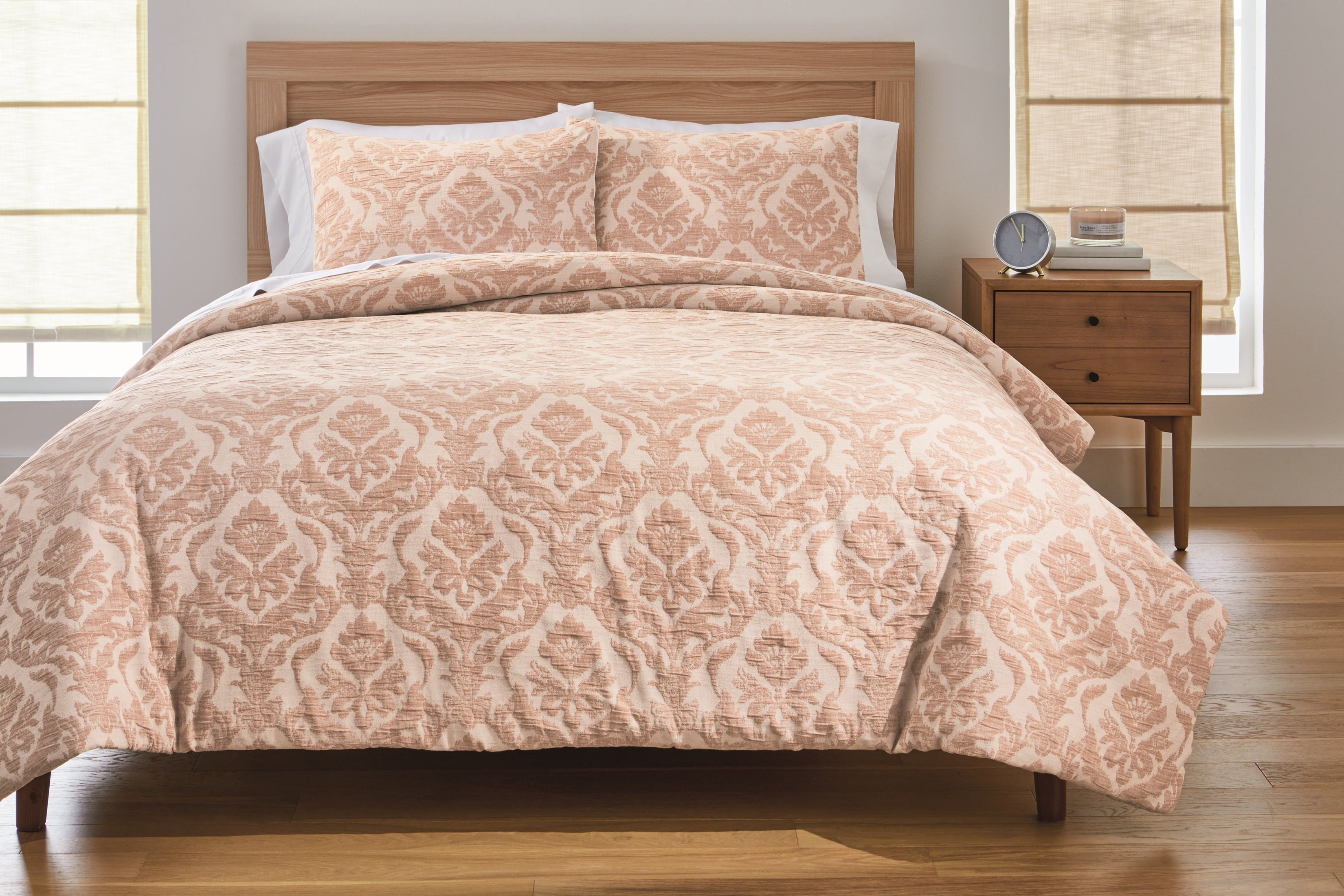 All-Season Woven Damask 2-Piece Comforter Set, Blush, Full Queen, All Ages - Luxurious Quilted Duvet Cover Set - Default Title