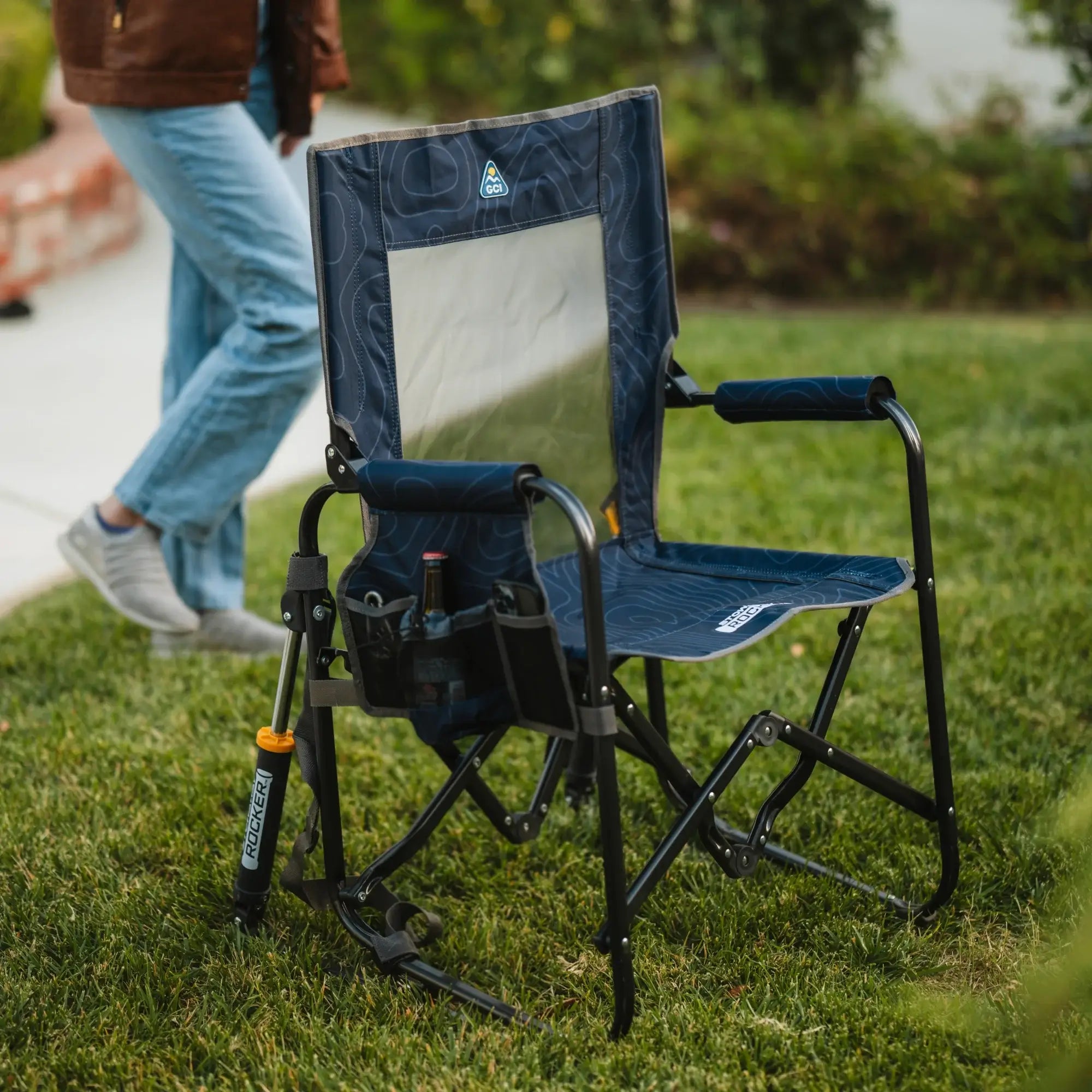 Luxury Camp Stowaway Rocker - Choice 794 - Heavy-Duty Kickback Rocker with Beverage Holder Detail