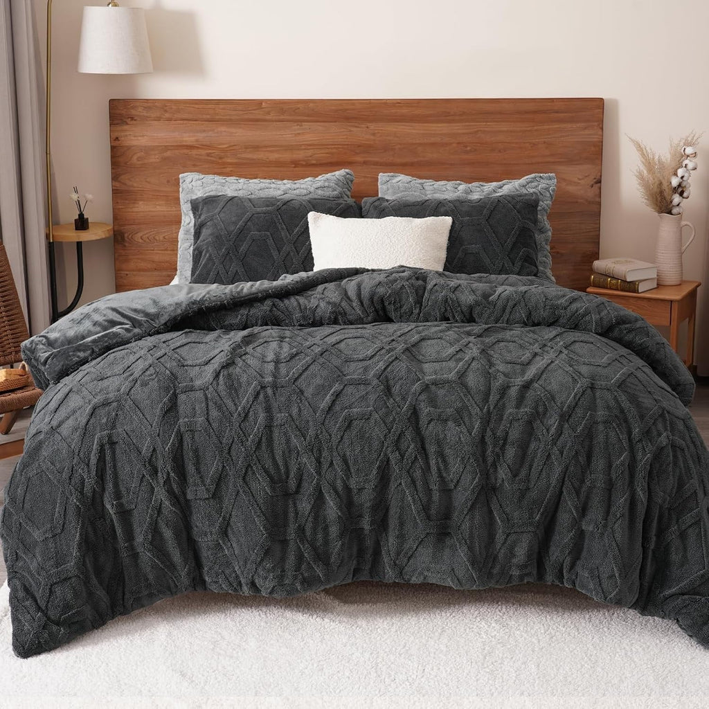 All-Season Warm Sherpa Fleece Queen Comforter Set, 3D Tufted Fluffy Dark Grey Bedding for Winter, Soft 3 Pieces Shaggy Bed Set, ... - Hypoallergenic Ultra-Fluffy Quilt for Winter - Default Title