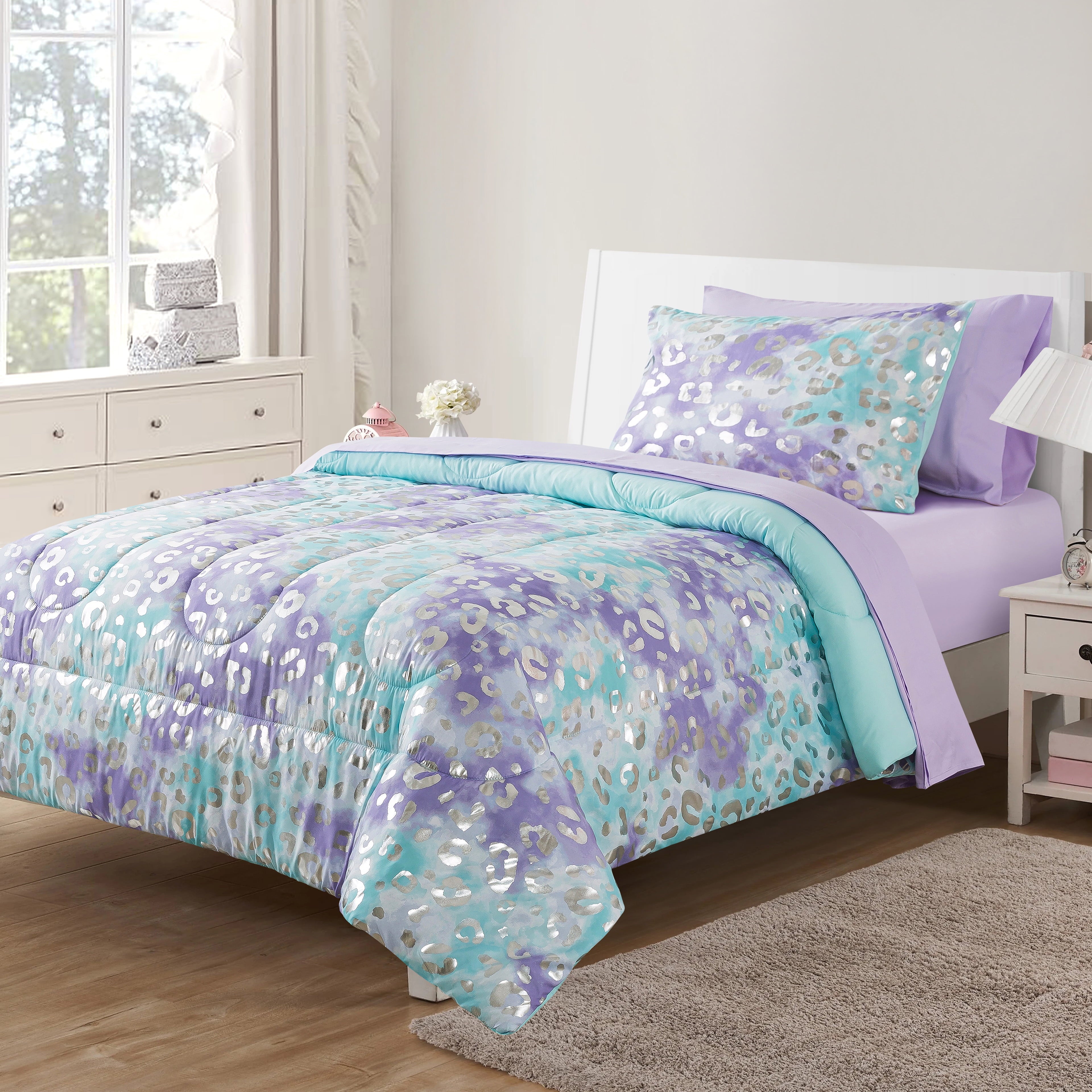 Fluffy Down Alternative 5-Piece Purple Metallic Foil Cheetah Bedding Set for Kids with Storage Bag, Twin - All-Season Down Alternative Comforter Insert - Default Title