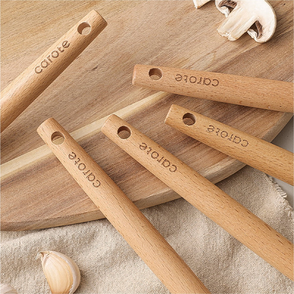 Durable Steel 17-Piece Silicone and Wood Cooking Utensil Set, Heat-Resistant, Safe for Nonstick Cookware - Heavy Duty Stainless Steel Kitchen Shears Detail