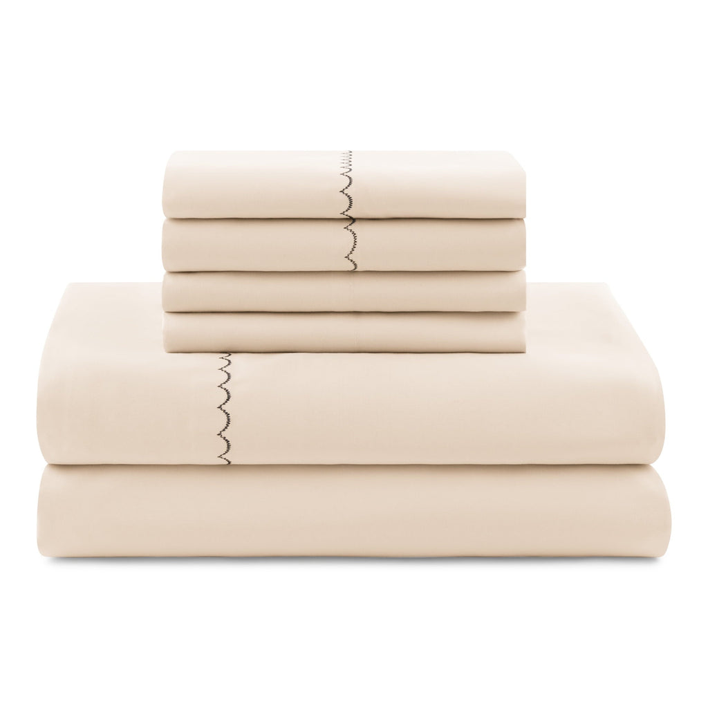 Fluffy Down Alternative Soft Touch Bed in a Bag 11-Piece Reversible Tan & Black Striped Comforter Set with Sheets, Queen - Cloud-Like Soft Lightweight Bed Comforter Detail