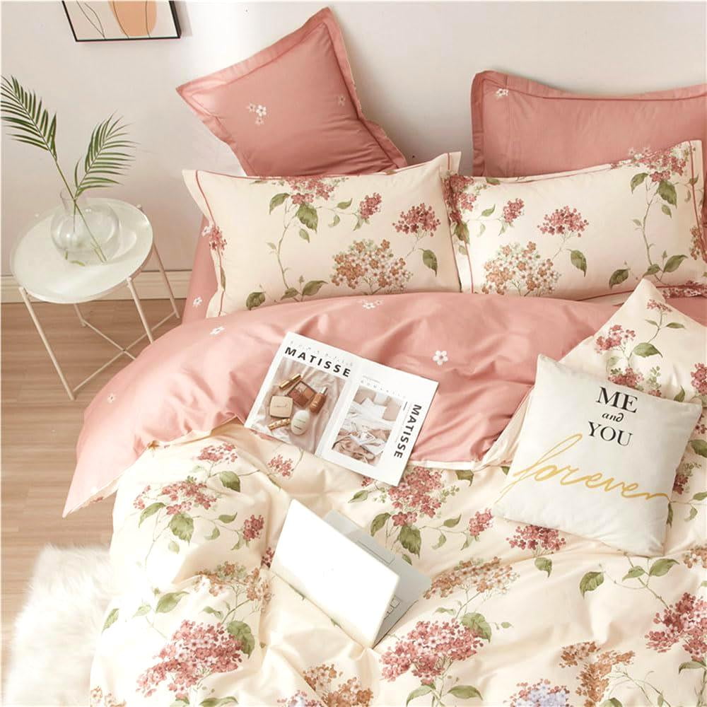 Heavyweight Warmth White with Pink Flowers King Comforter Sets, 3 Pieces Chic Garden Style Reversible Bedding Sets for Adults All Season - All-Season Down Alternative Comforter Insert Detail