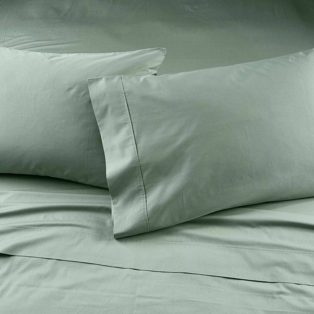 Premium Egyptian Cotton Cool & Crisp 4-Piece 300 Thread Count Green River Cotton Percale Sheet Set, Queen - Premium Ultra-Soft Pillowcase Pair for Sleeping Detail