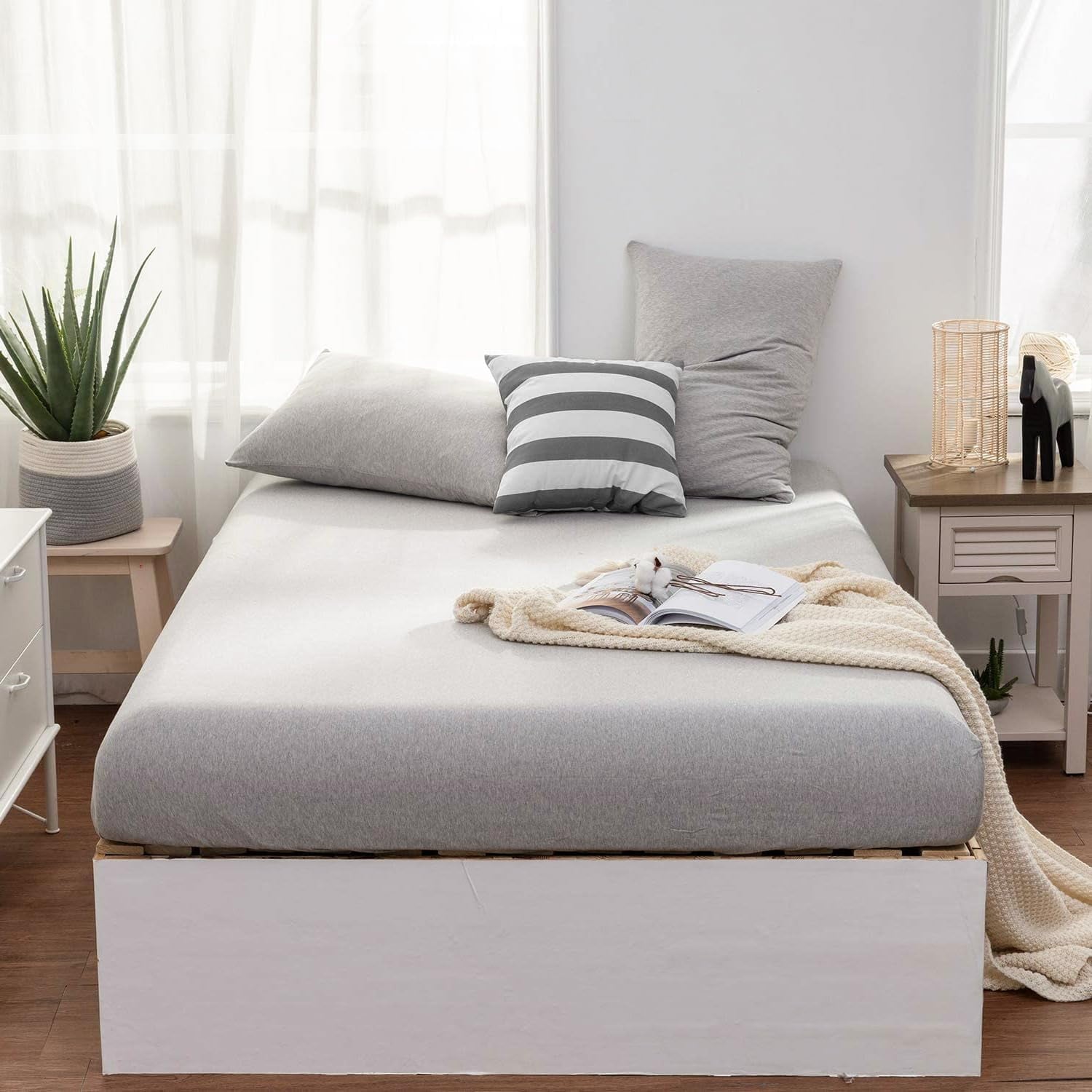 Wrinkle-Resistant Jersey Knit Full Size Sheets 4pc|100% T-Shirt Cotton Blend Super Soft Breathable Jersey Sheets Full Size Bed, Stretch... - Premium Ultra-Soft Pillowcase Pair for Sleeping Detail