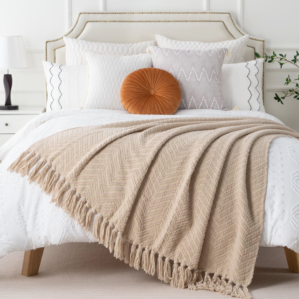 Reversible Sherpa Beige Throw Blanket,Textured Knitted Tan Throws with Tassels,Neutral Sofa Bed Throws,50"x60" - Lightweight Plush Warm Blanket for All Seasons Detail