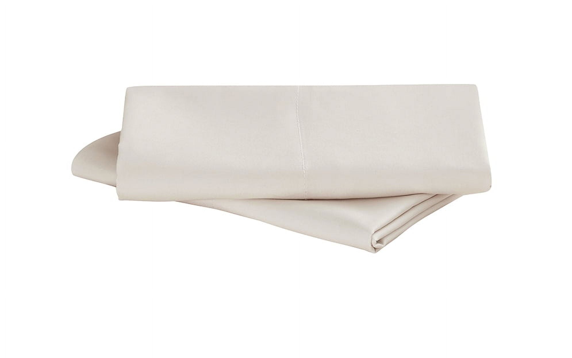 All-Season 7 Piece Beige Bed in a Bag Comforter Set with Sheets, Twin-XL - All-Season Down Alternative Comforter Insert Detail