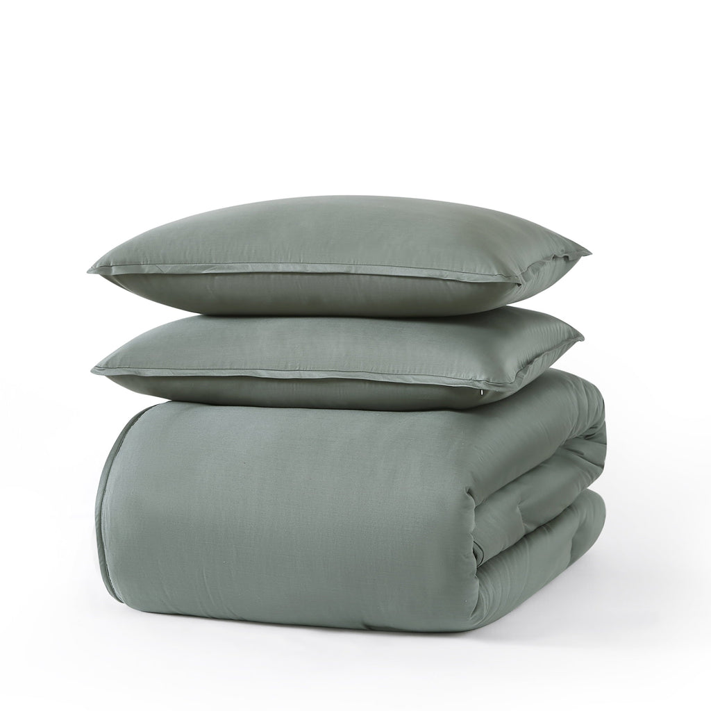 All-Season 3-Piece 400 Thread Count Flag Stone Green Cotton Lyocell Blend Comforter Set, Adult King - All-Season Down Alternative Comforter Insert Detail