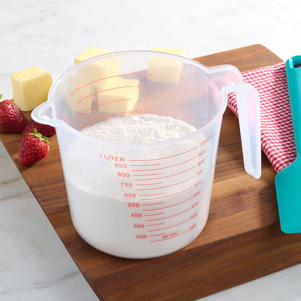 Innovative (12 pack) 4 Cup PP Plastic Measuring Cup, 32 oz, Clear - Premium Stainless Steel Garlic Presser & Peeler Detail