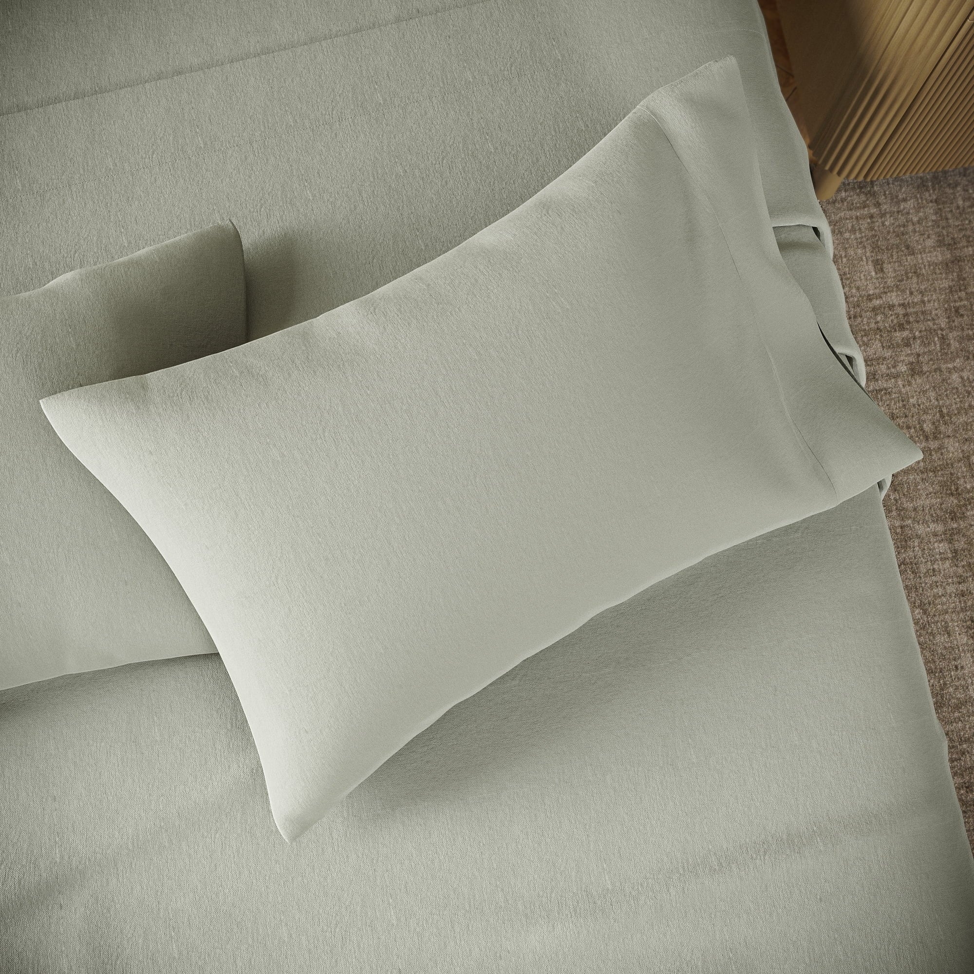 Premium Egyptian Cotton Solid 4-Piece 100% Cotton Washed Percale Sage Green Sheet Set, Full - Cooling Hotel Quality Bedding Sheets and Pillowcases Detail