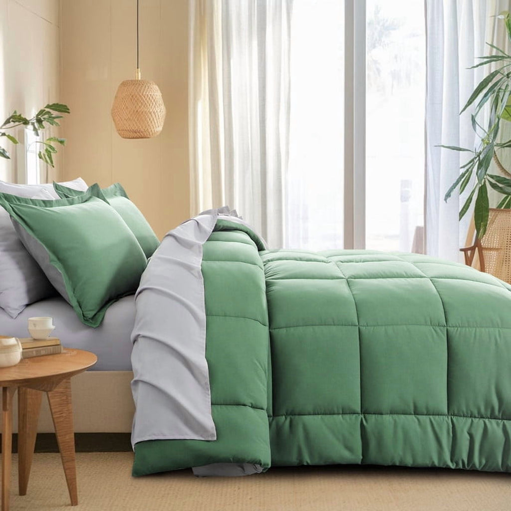 Hypoallergenic Cloud Grass Green/Grey Queen Size Comforter Set,3-Pieces Reversible Comforter Set Soft and Lightweight,All Season Down Alte... - Luxurious Quilted Duvet Cover Set Detail