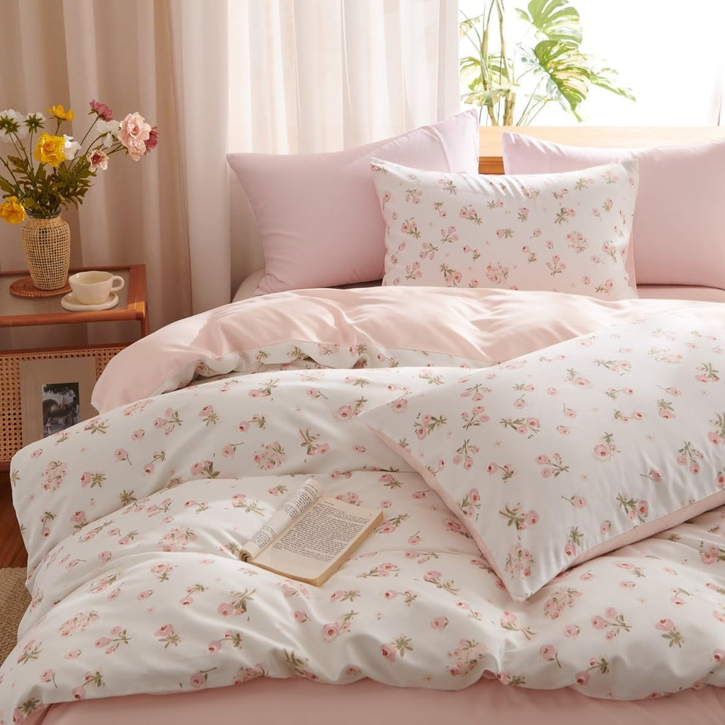 Fluffy Down Alternative Pink loyalty Floral Comforter Queen Sets, 3 Pieces Chic Botanical Pink White Floral Reversible Comforter for All Season - All-Season Down Alternative Comforter Insert Detail