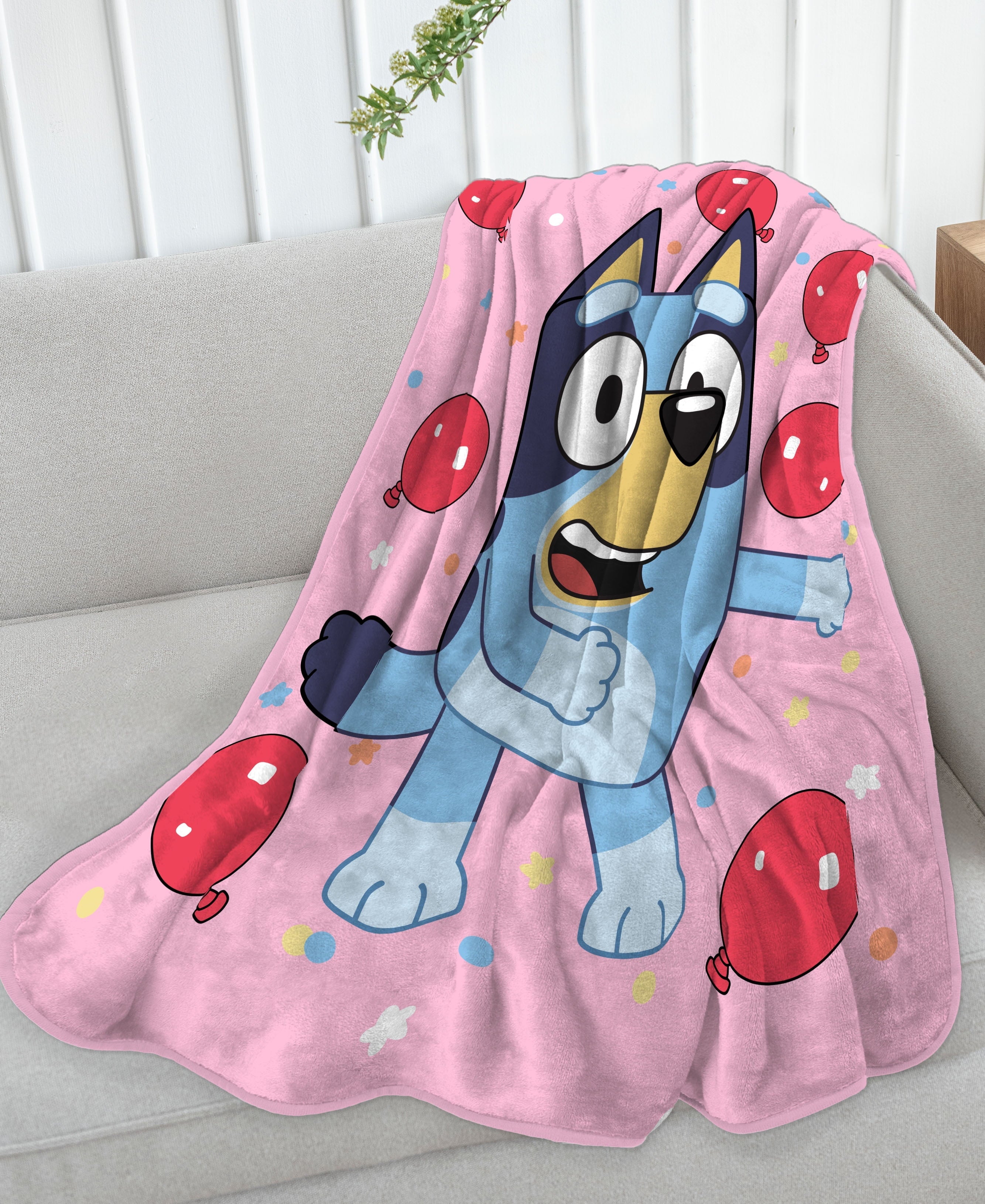Decorative Knitted Balloon Party 46" x 60" Throw Blanket, Kids, Pink, Microfiber - Luxury Knitted Decorative Throw Blanket with Fringes Detail