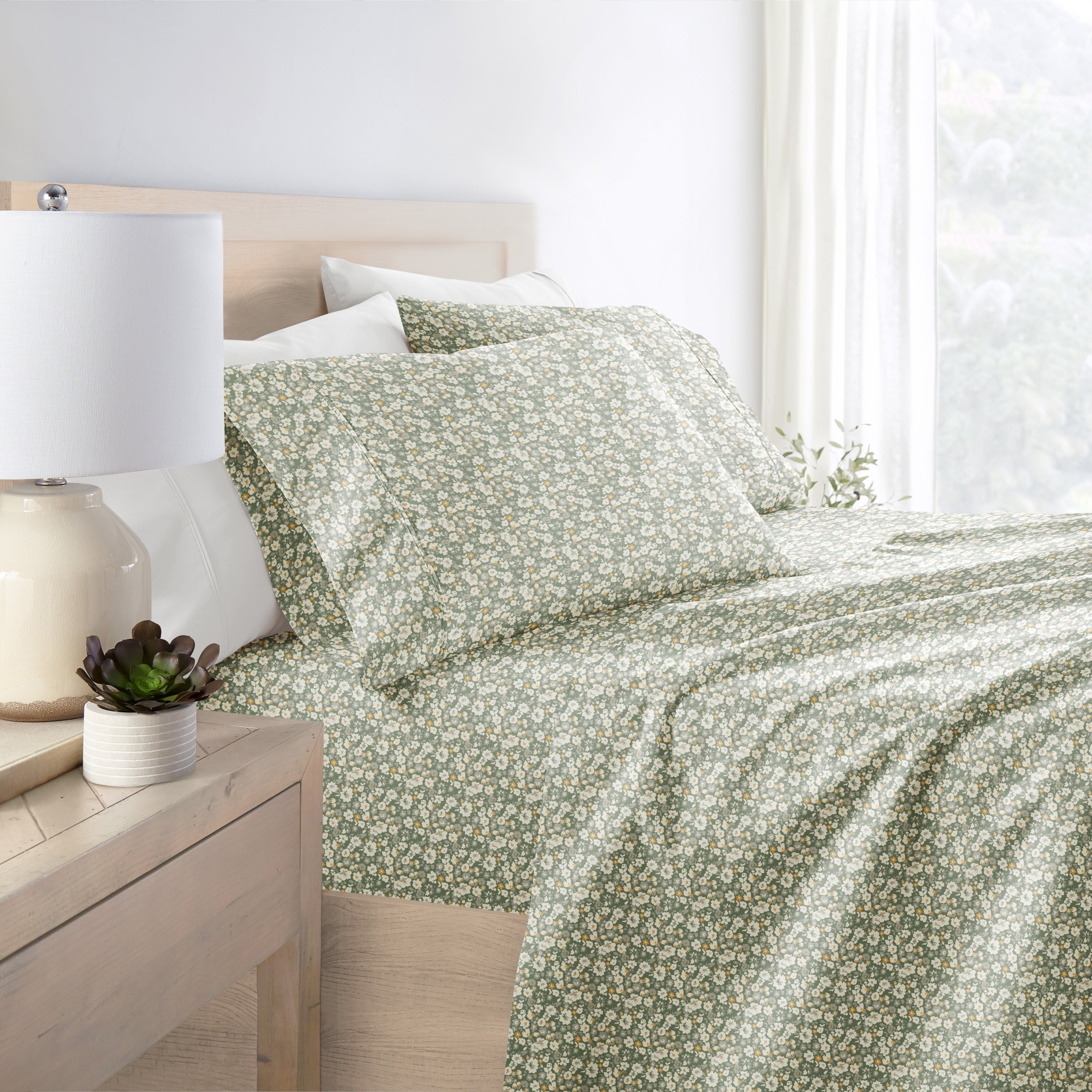 Breathable Luxury 4 Piece Pattern Microfiber Bed Sheets Set, Floral Dream Eucalyptus, Twin - Premium Ultra-Soft Pillowcase Pair for Sleeping Detail
