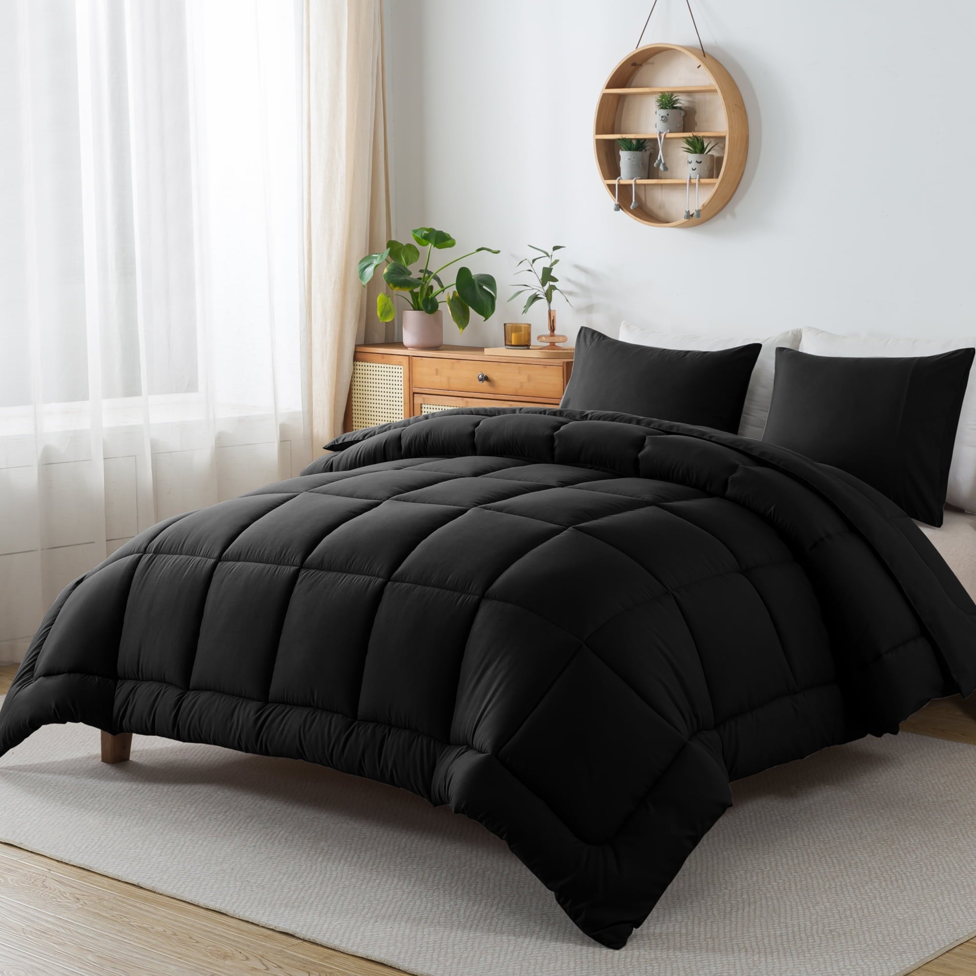 Heavyweight Warmth Queen Size 3-Piece All-Season Down Alternative Comforter Set Deep Black (Comforter and Pillowcase Bedding Set / bed i... - Luxurious Quilted Duvet Cover Set Detail