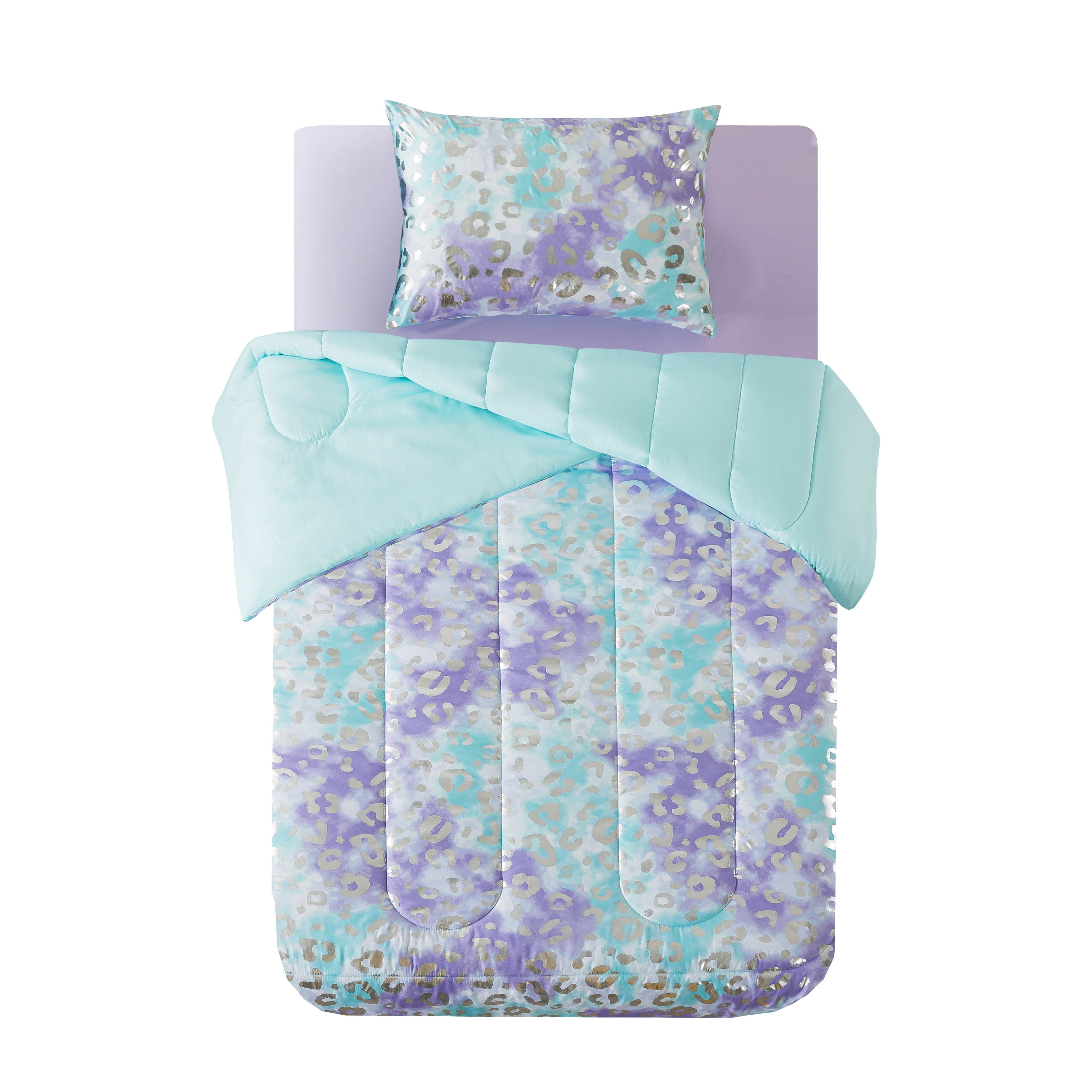 Fluffy Down Alternative 5-Piece Purple Metallic Foil Cheetah Bedding Set for Kids with Storage Bag, Twin - All-Season Down Alternative Comforter Insert Detail
