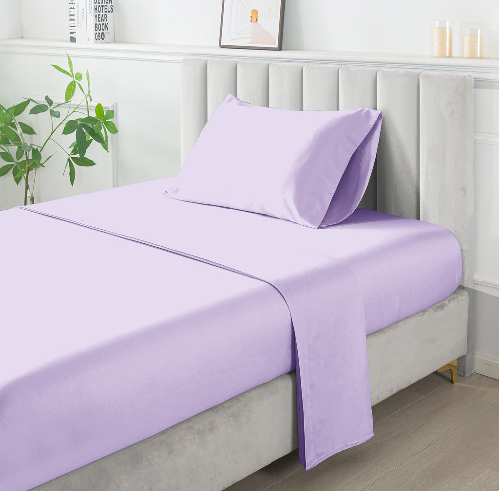 Fluffy Down Alternative 5-Piece Purple Metallic Foil Cheetah Bedding Set for Kids with Storage Bag, Twin - All-Season Down Alternative Comforter Insert Detail