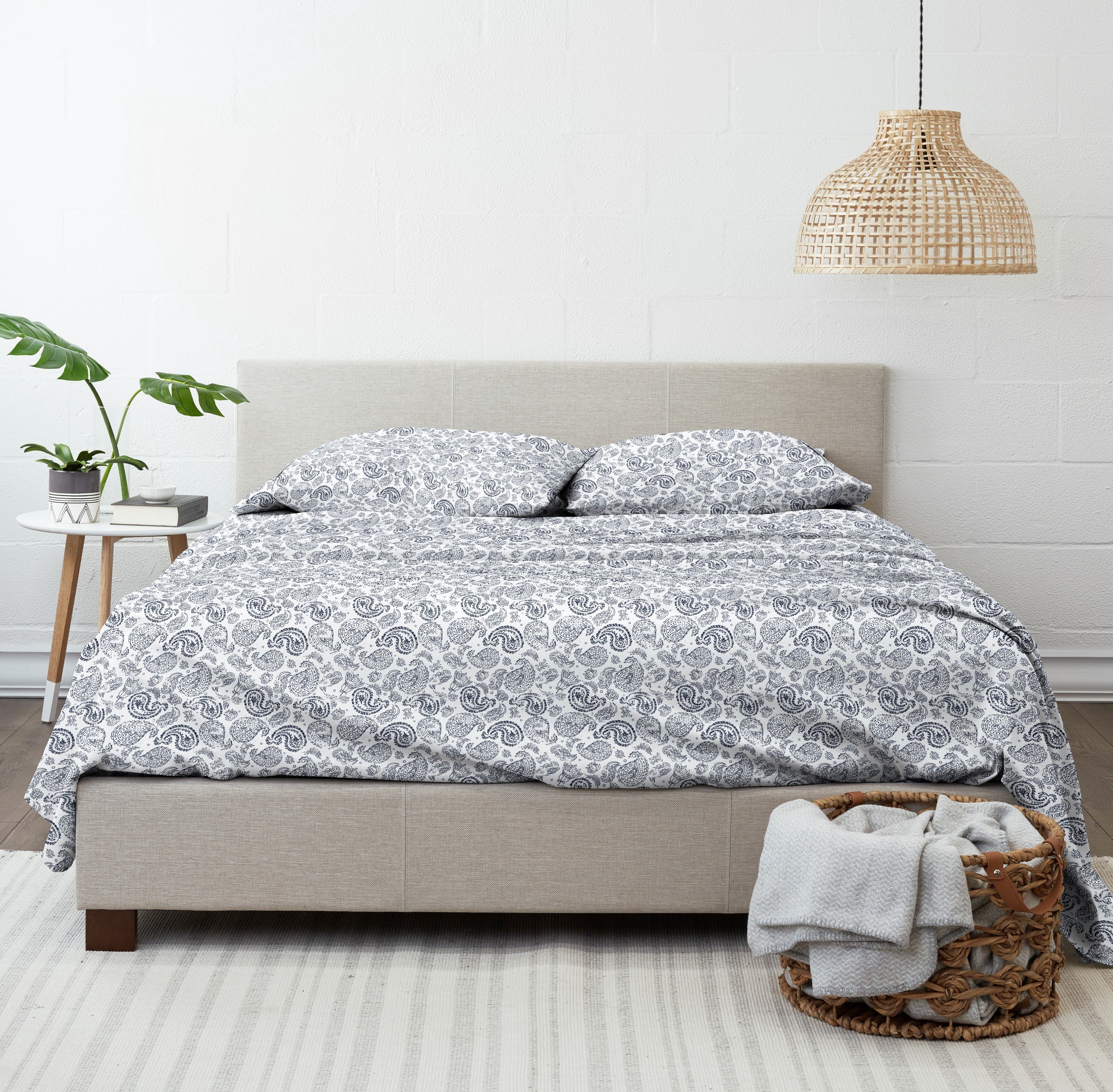 Premium Egyptian Cotton 4 Piece Pattern Microfiber Bed Sheets Set, Navy Coarse Paisley, Full - Luxury Bed Sheet Set with Deep Pockets Detail