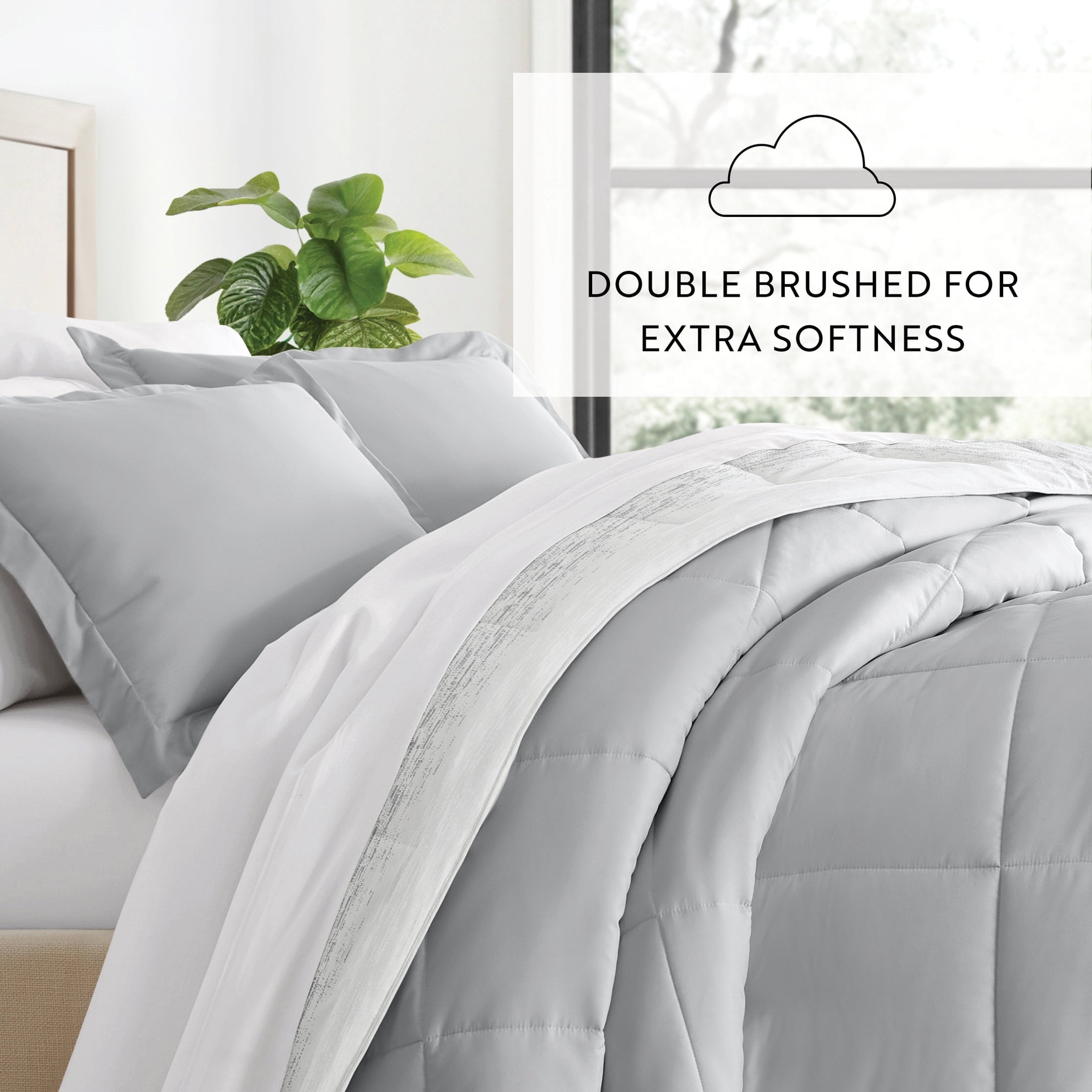 Luxurious Quilted All Season Ultra Soft Comforter Set Lightweight Bedding in Gray/Black Ombre for Full/Queen Size - Cloud-Like Soft Lightweight Bed Comforter Detail